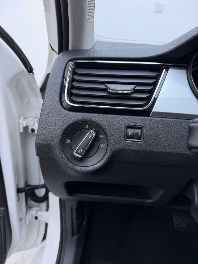 Skoda Rapid 2022 изображение автомобиля #6