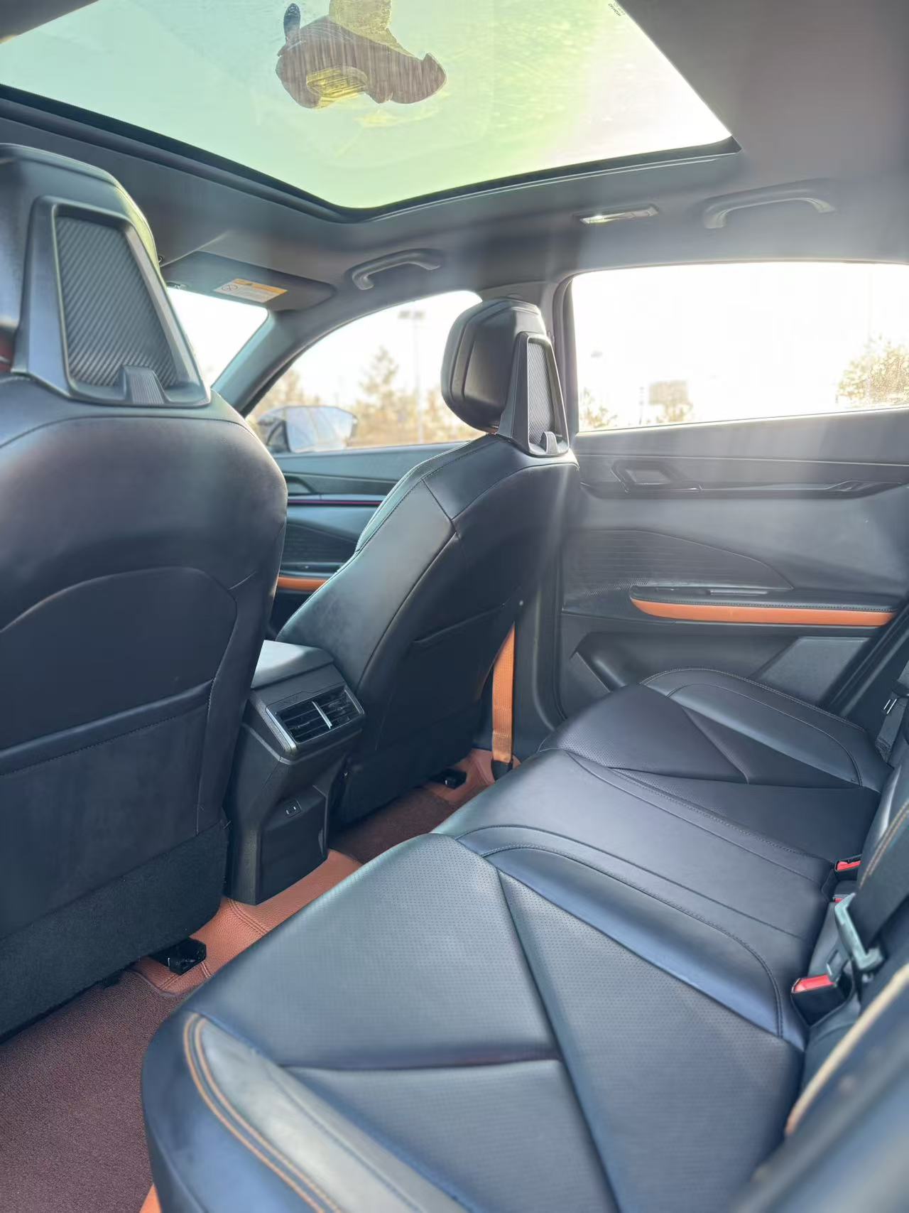 Changan UNI-V 2023 car image #6