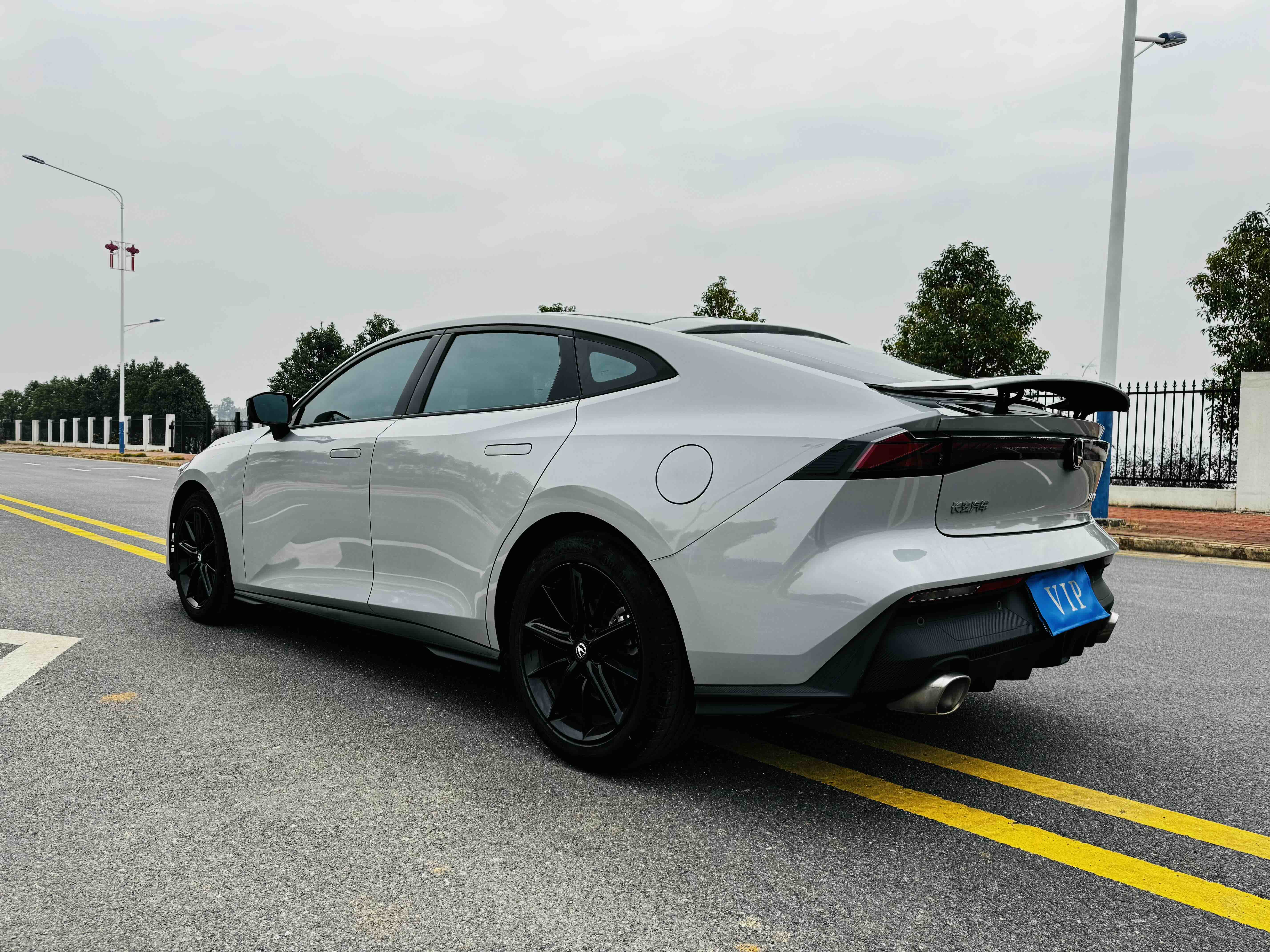 Changan UNI-V 2022 car image #6