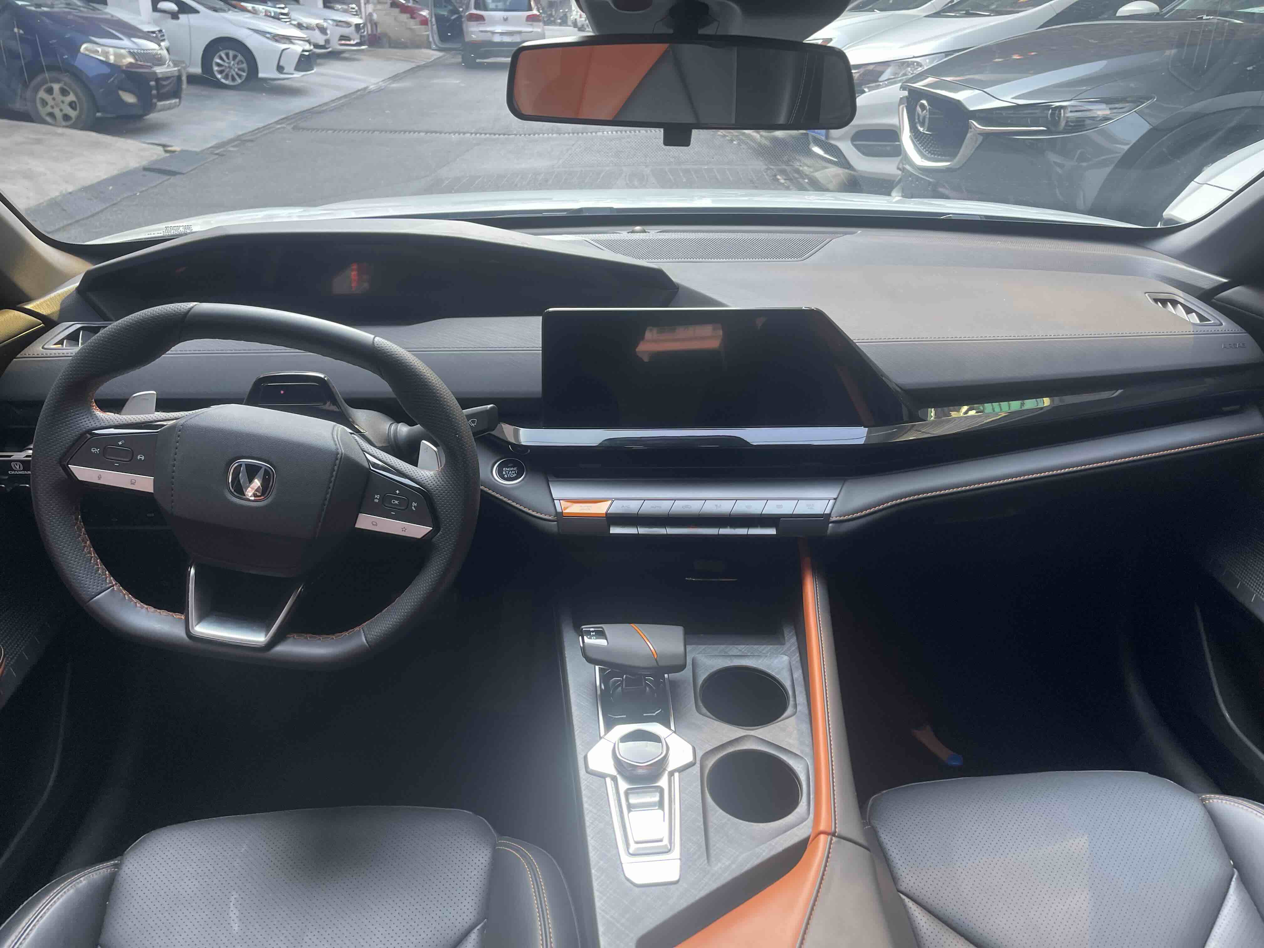 Changan UNI-V 2023 car image #6