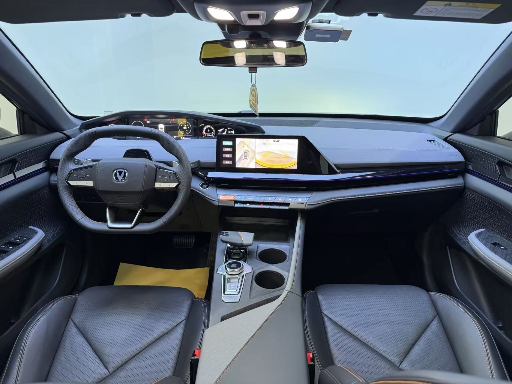 Changan UNI-V 2022 immagine di auto #6