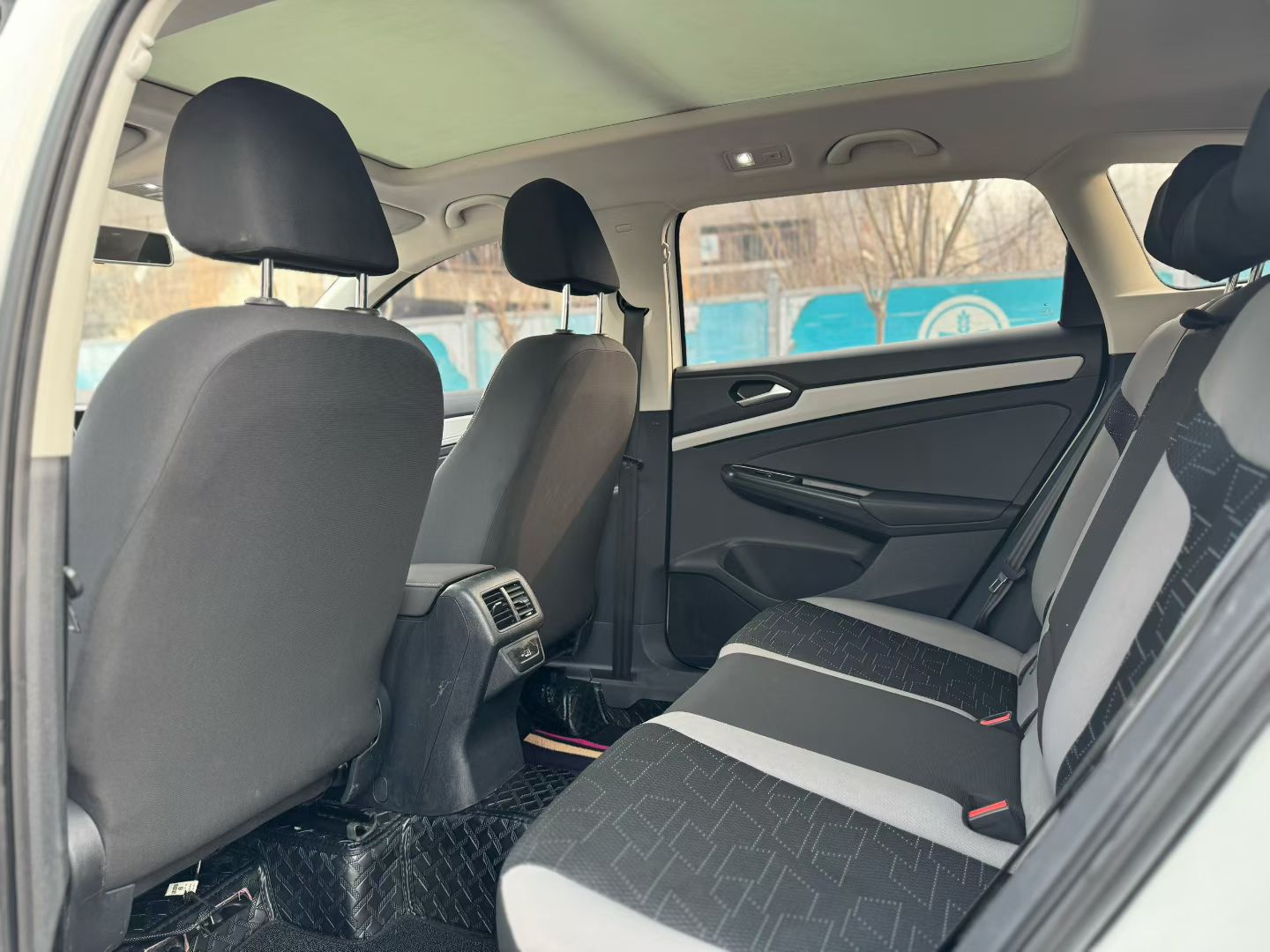 Jetta VS7 2023 car image #6