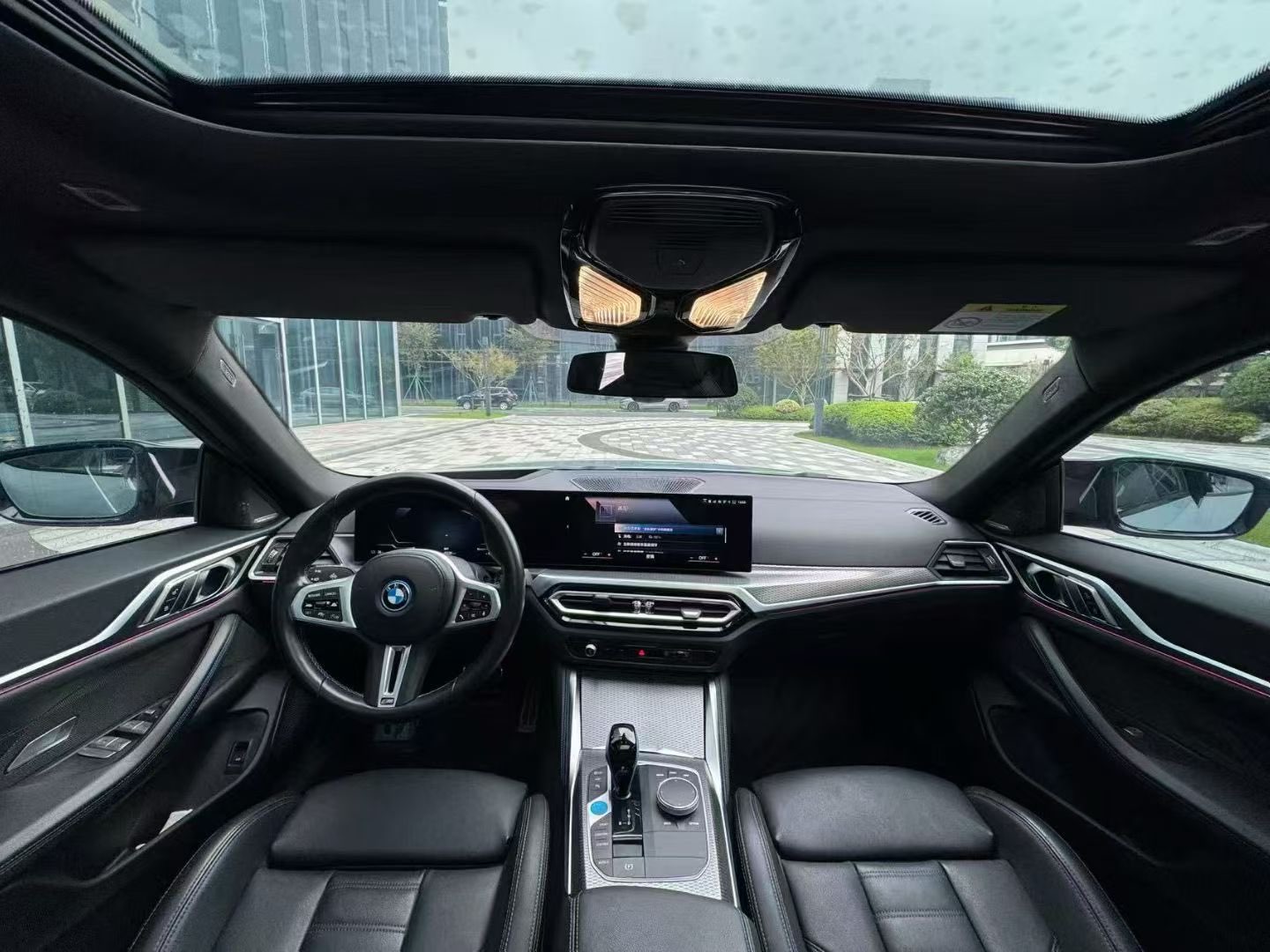 BMW i4 M50 2022 car image #6