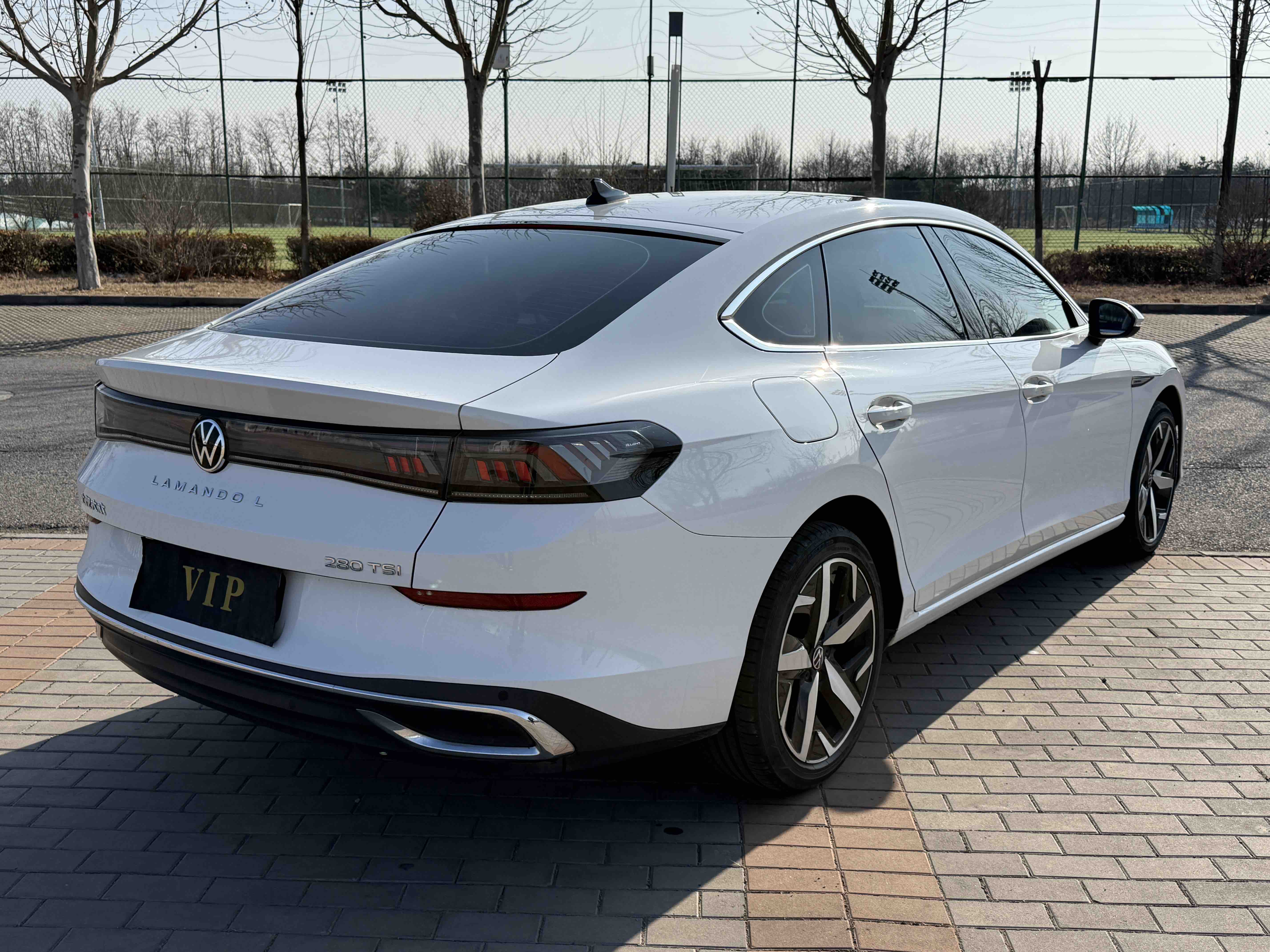 Volkswagen Lamando 2022 car image #6