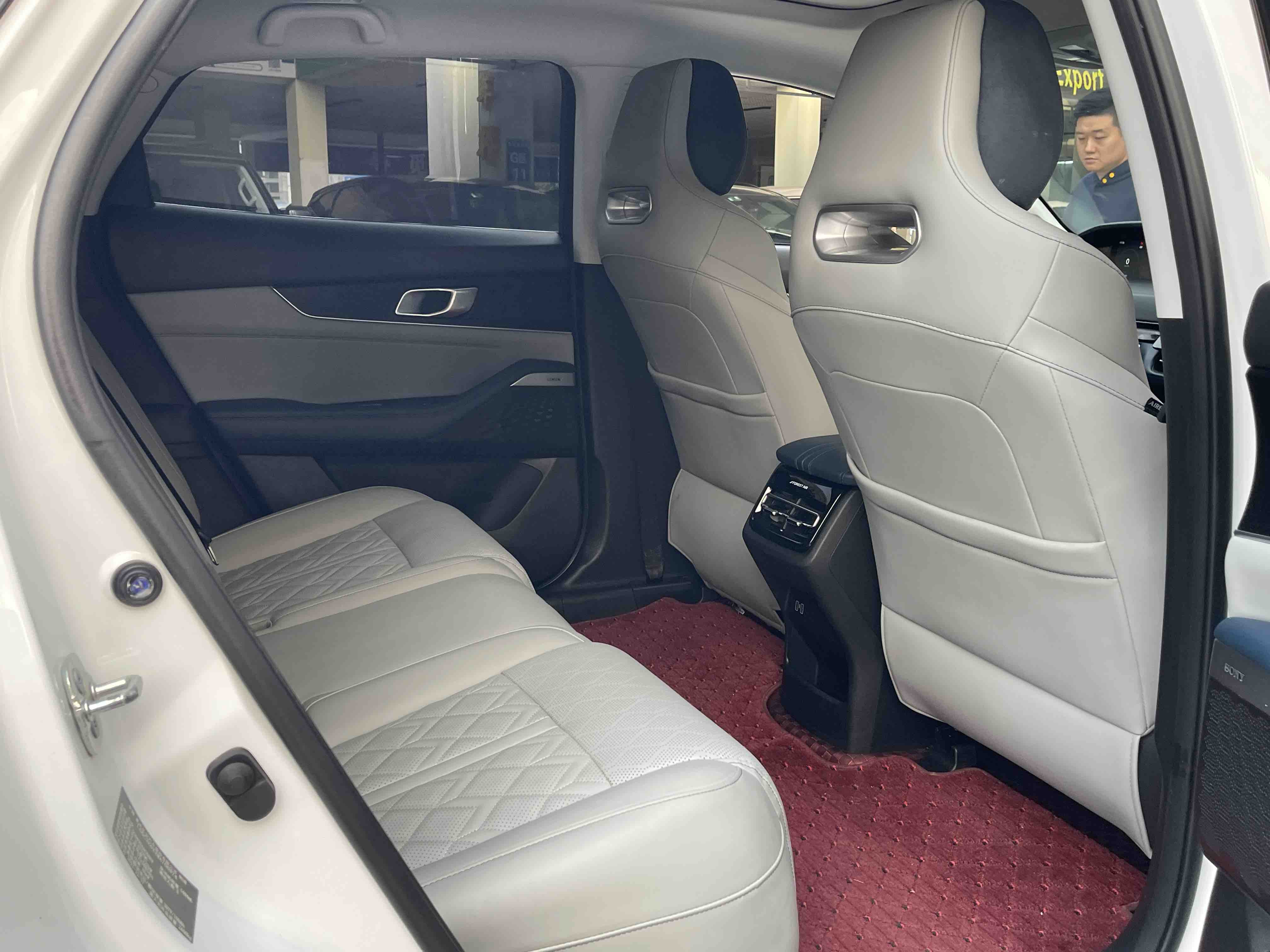 Changan UNI-K iDD 2022 car image #6