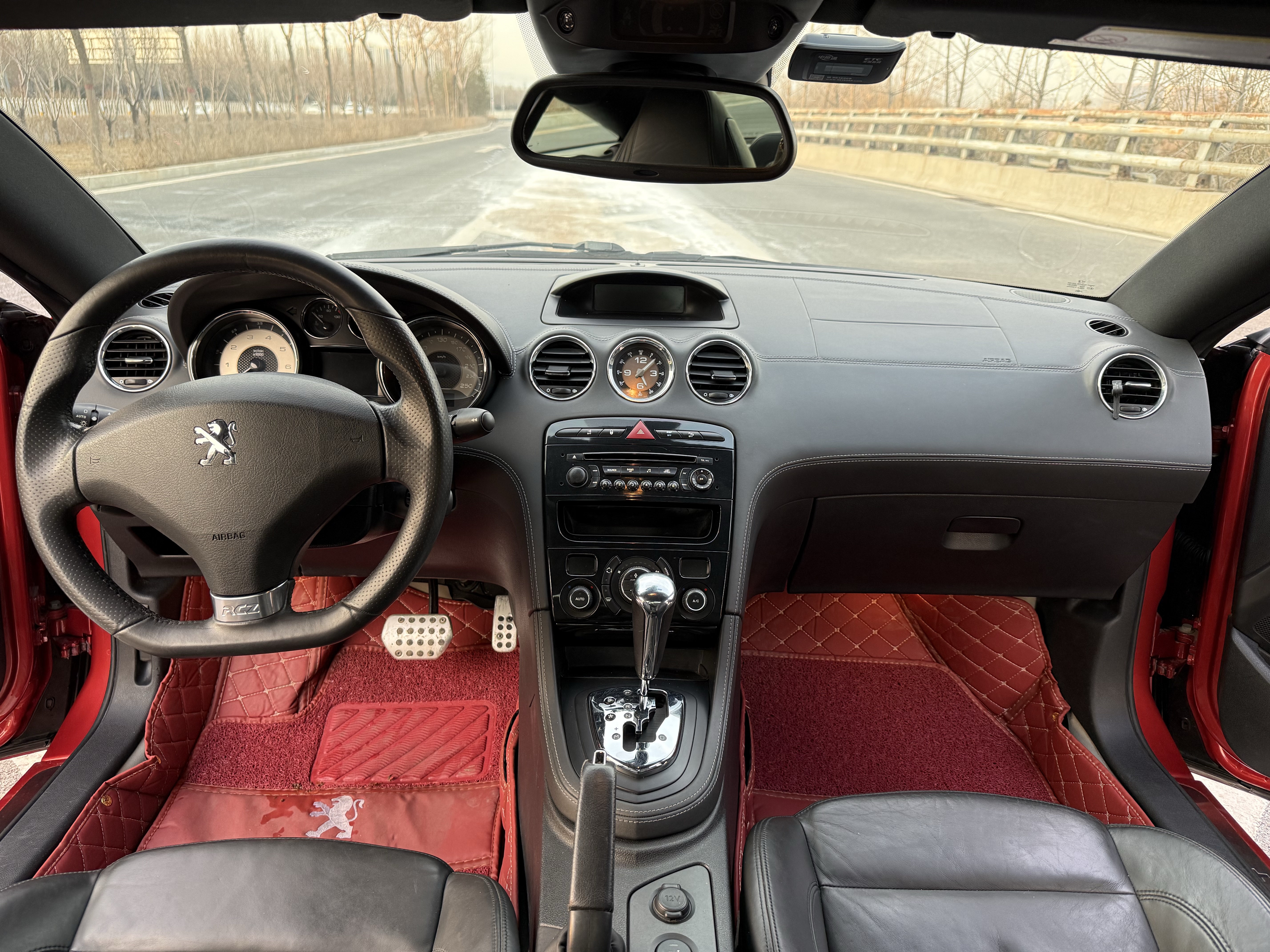 标致 标致RCZ 2012 汽车图片 #6