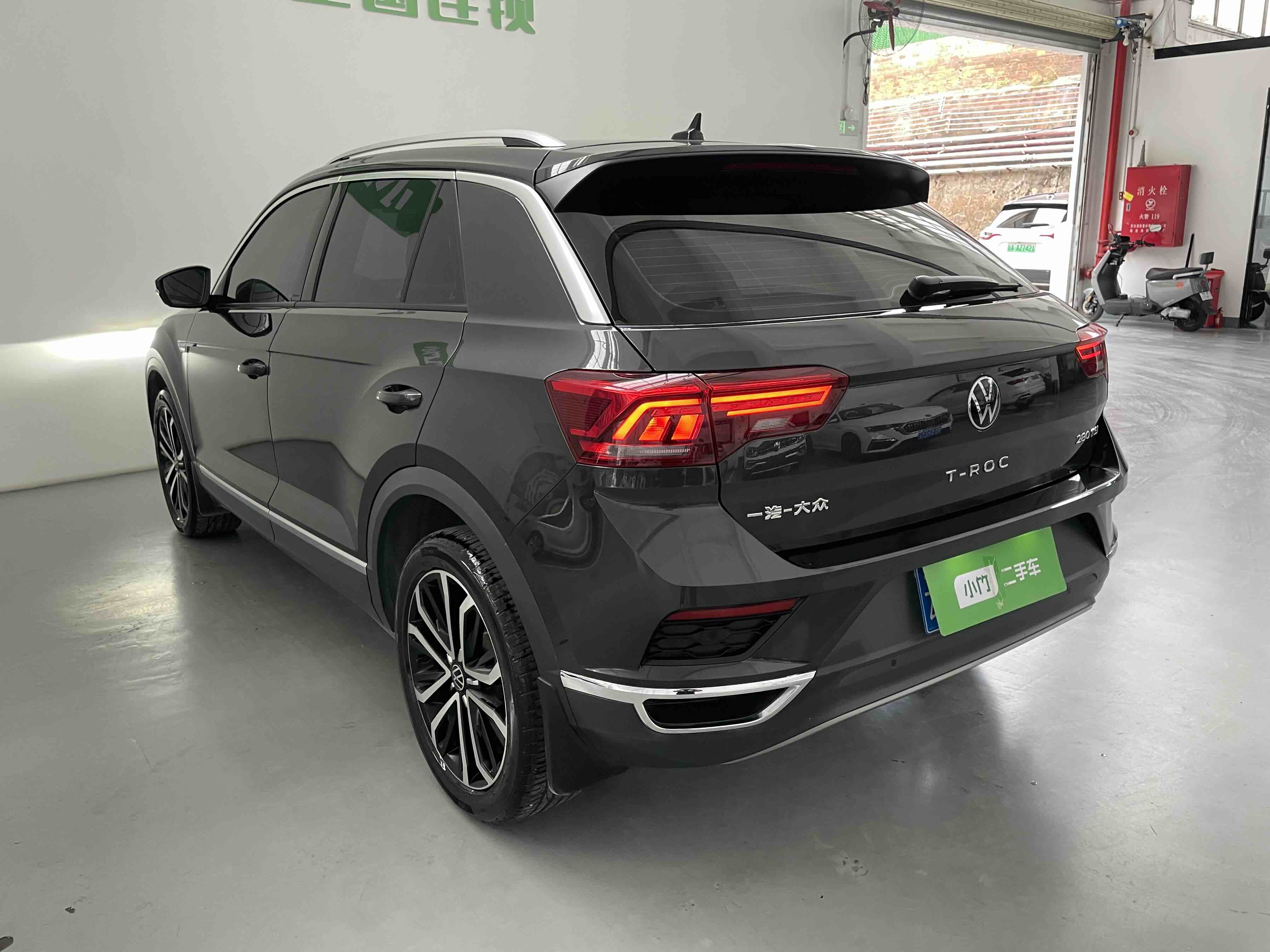 Volkswagen T-Roc 2023 #6 Volkswagen T-Roc 2023 car image #6