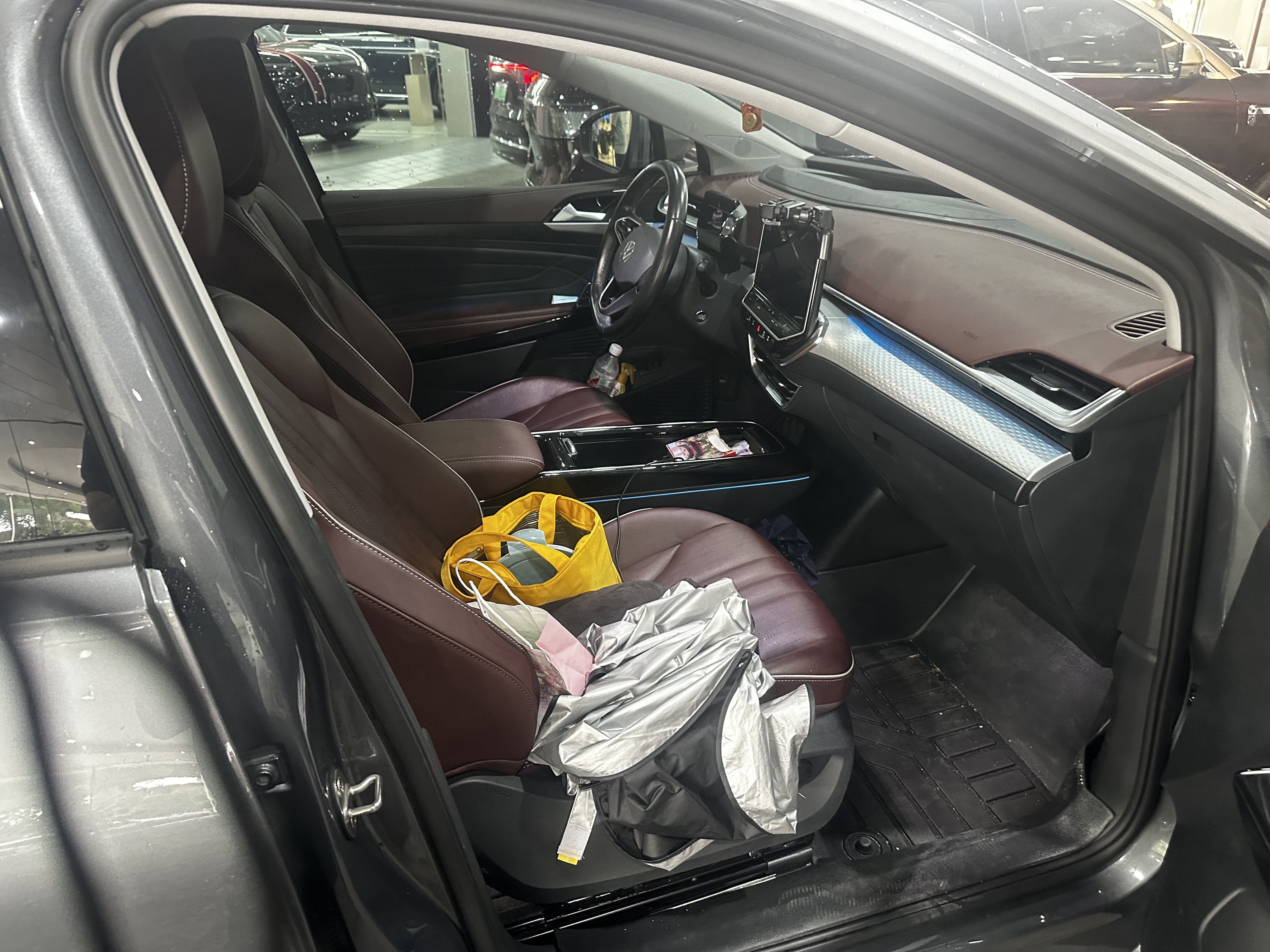 Volkswagen ID.6 X 2022 car image #6