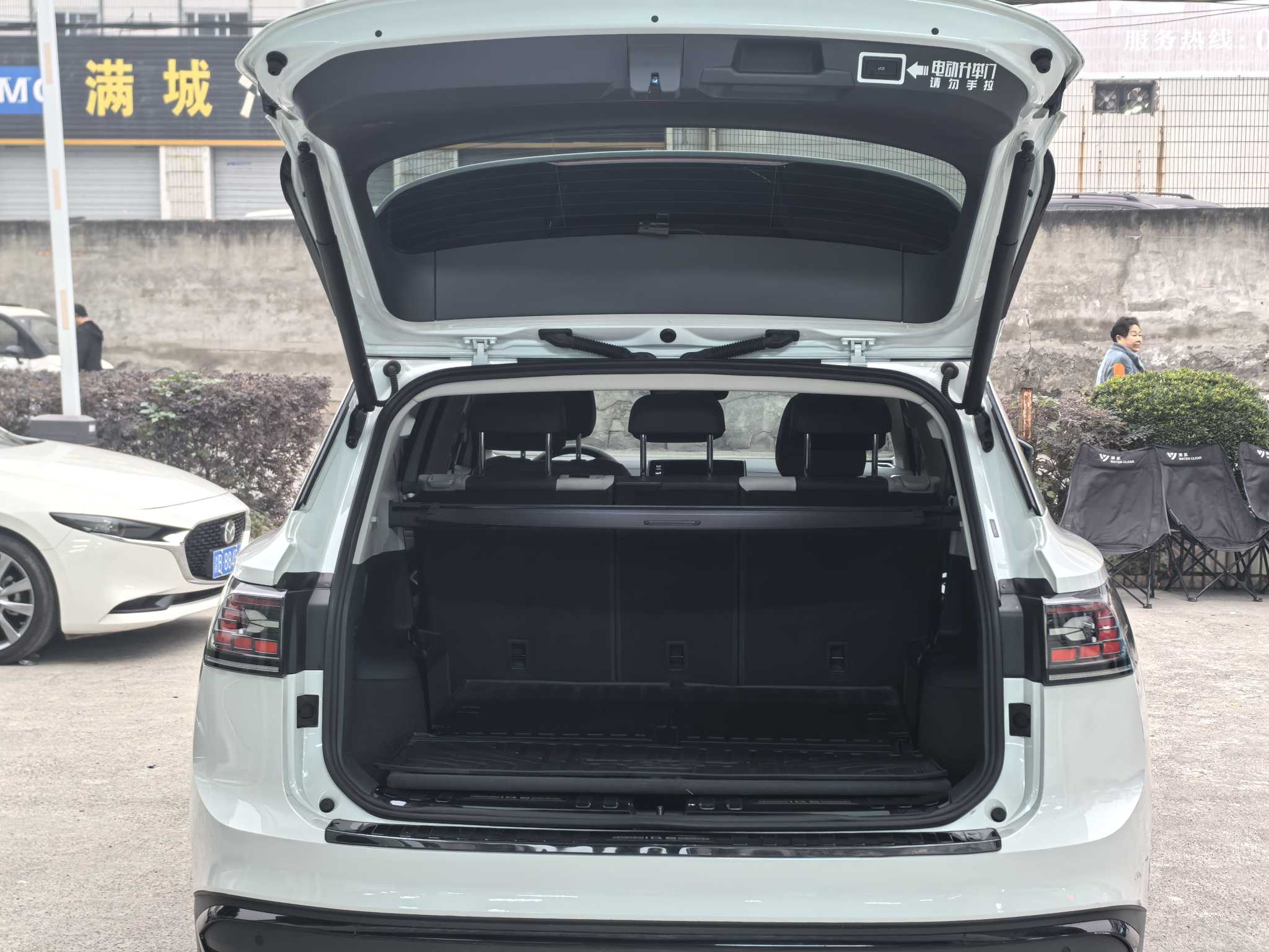 Volkswagen ID.6 Crozz 2022 #6 Volkswagen ID.6 Crozz 2022 immagine di auto #6