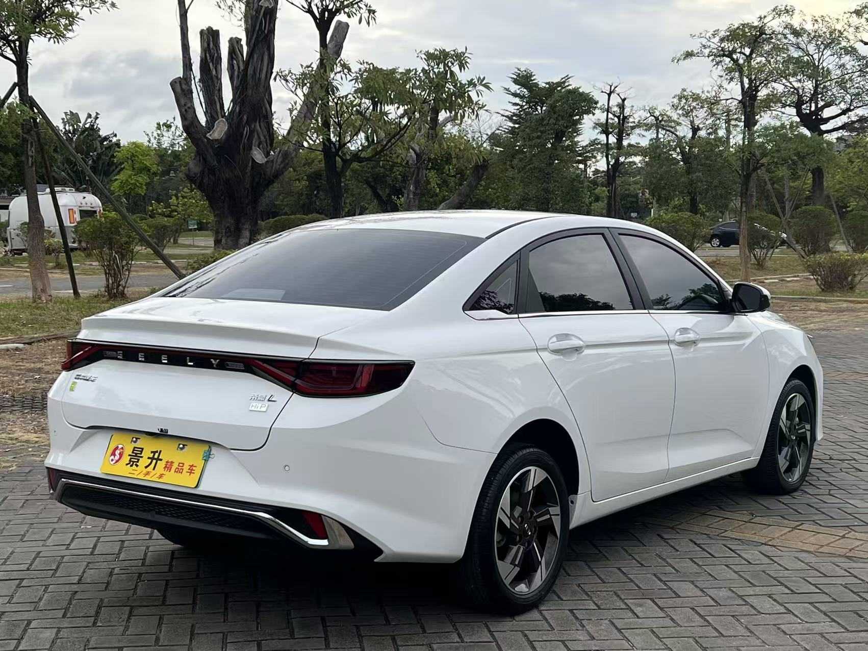 GEELY Emgrand L 2023 car image #6