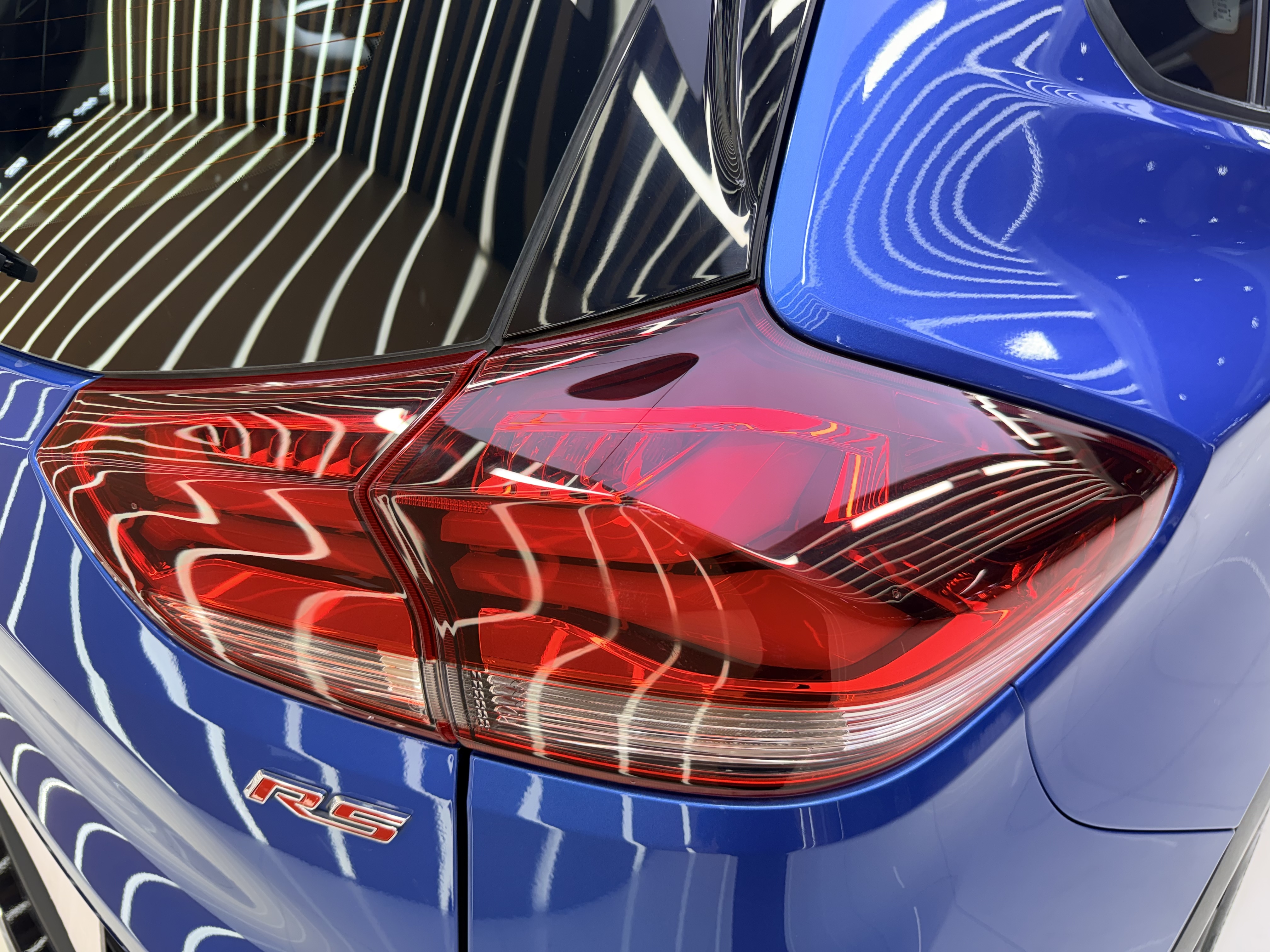 Chevrolet Tracker 2023 immagine di auto #6