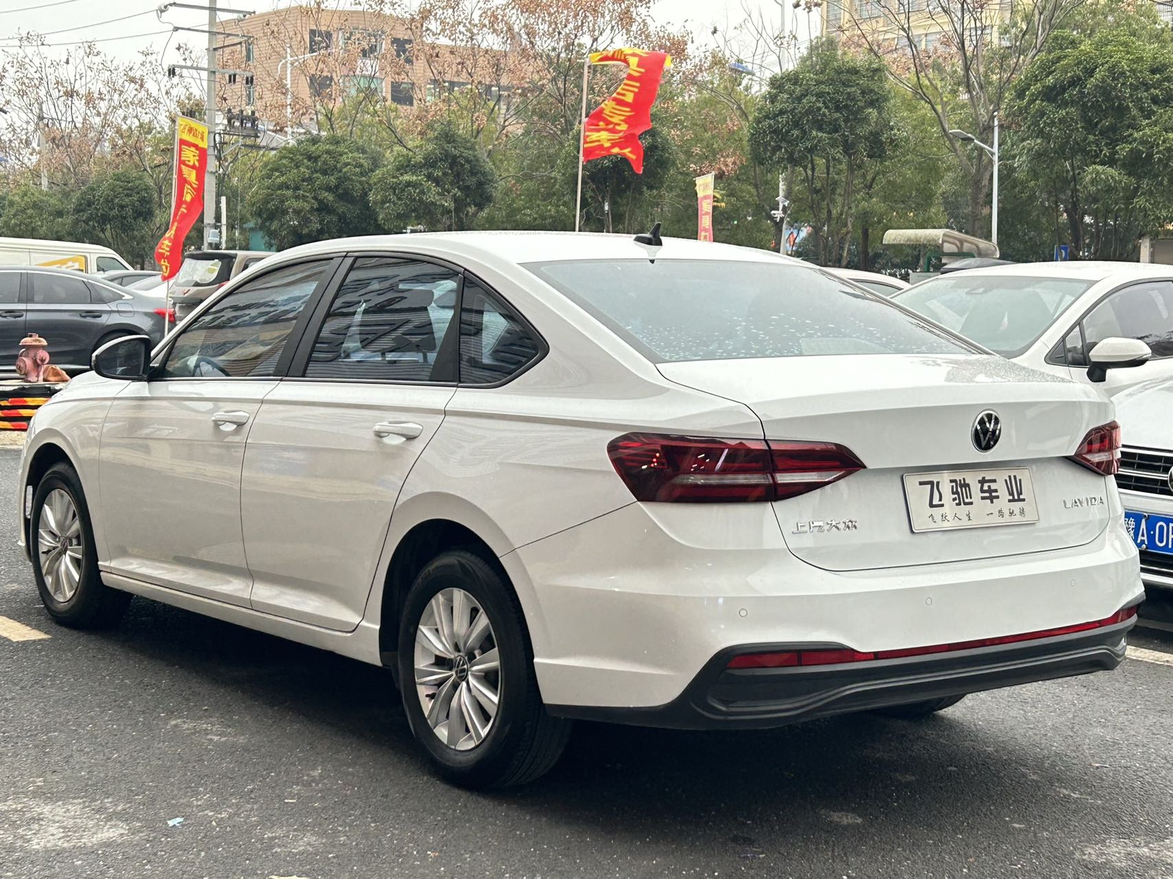 Volkswagen Lavida 2023 car image #6