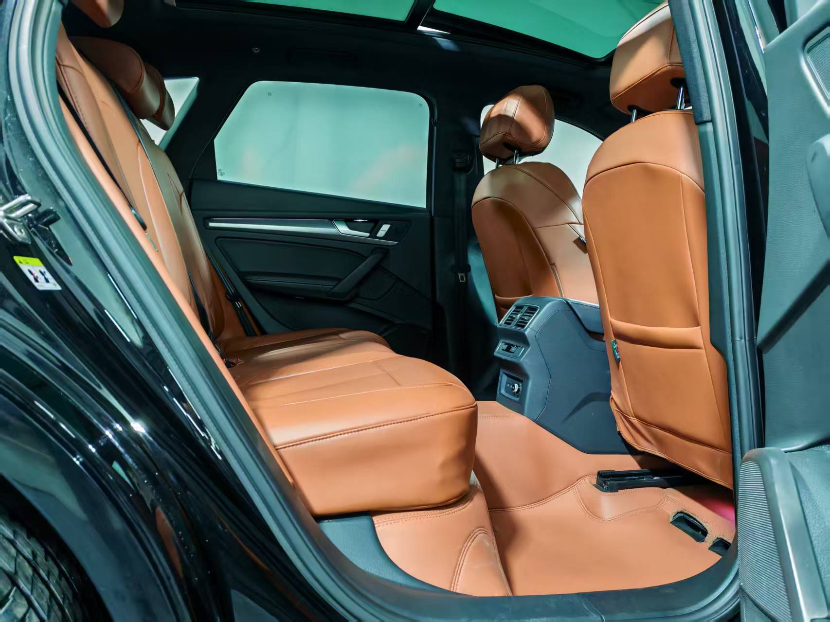 Audi Q5L 2023 car image #6