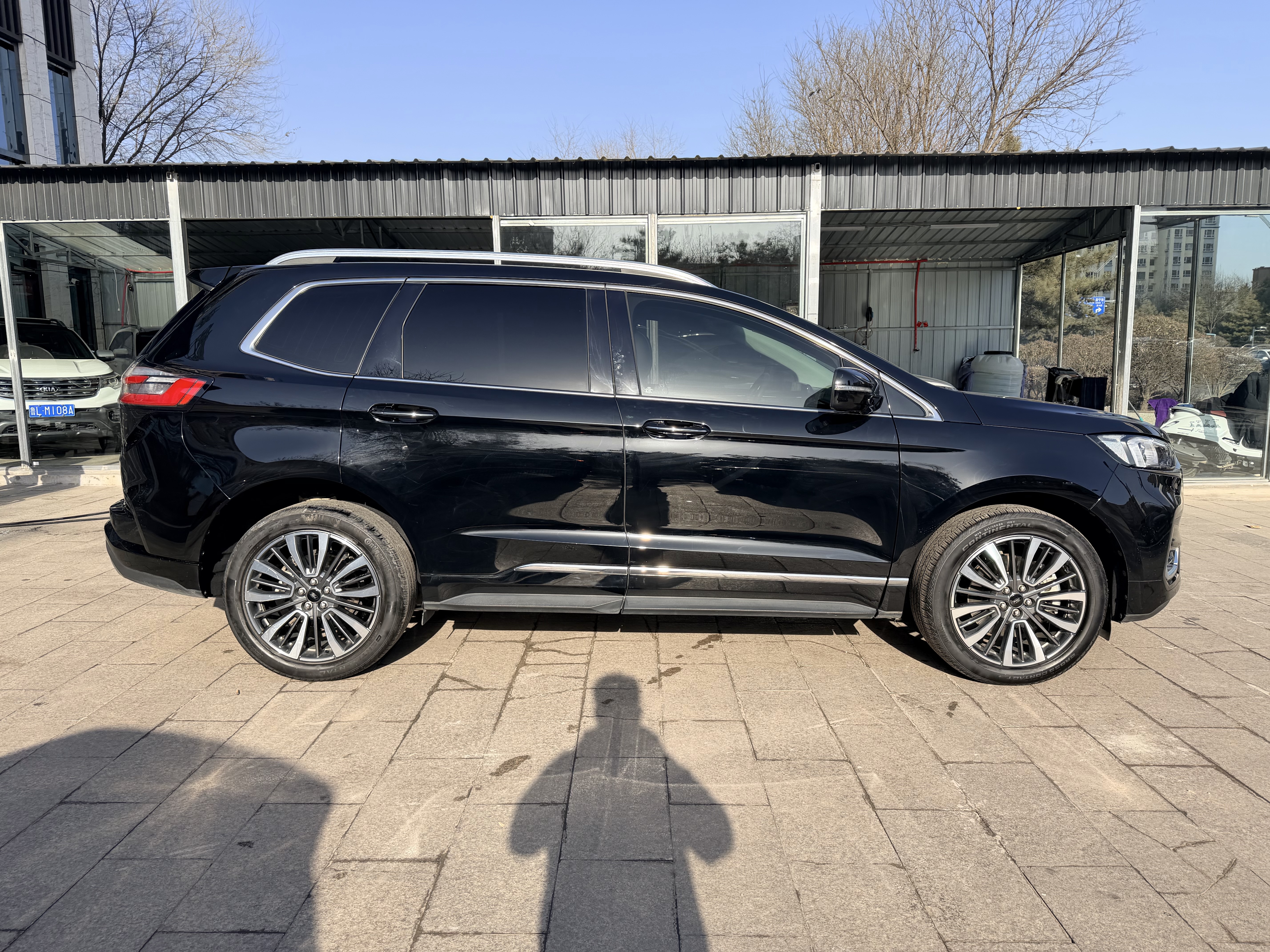 Ford Edge 2021 car image #6