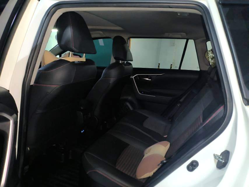 Toyota RAV4 Hybird E+ 2022 #6 Toyota RAV4 Hybird E+ 2022 immagine di auto #6