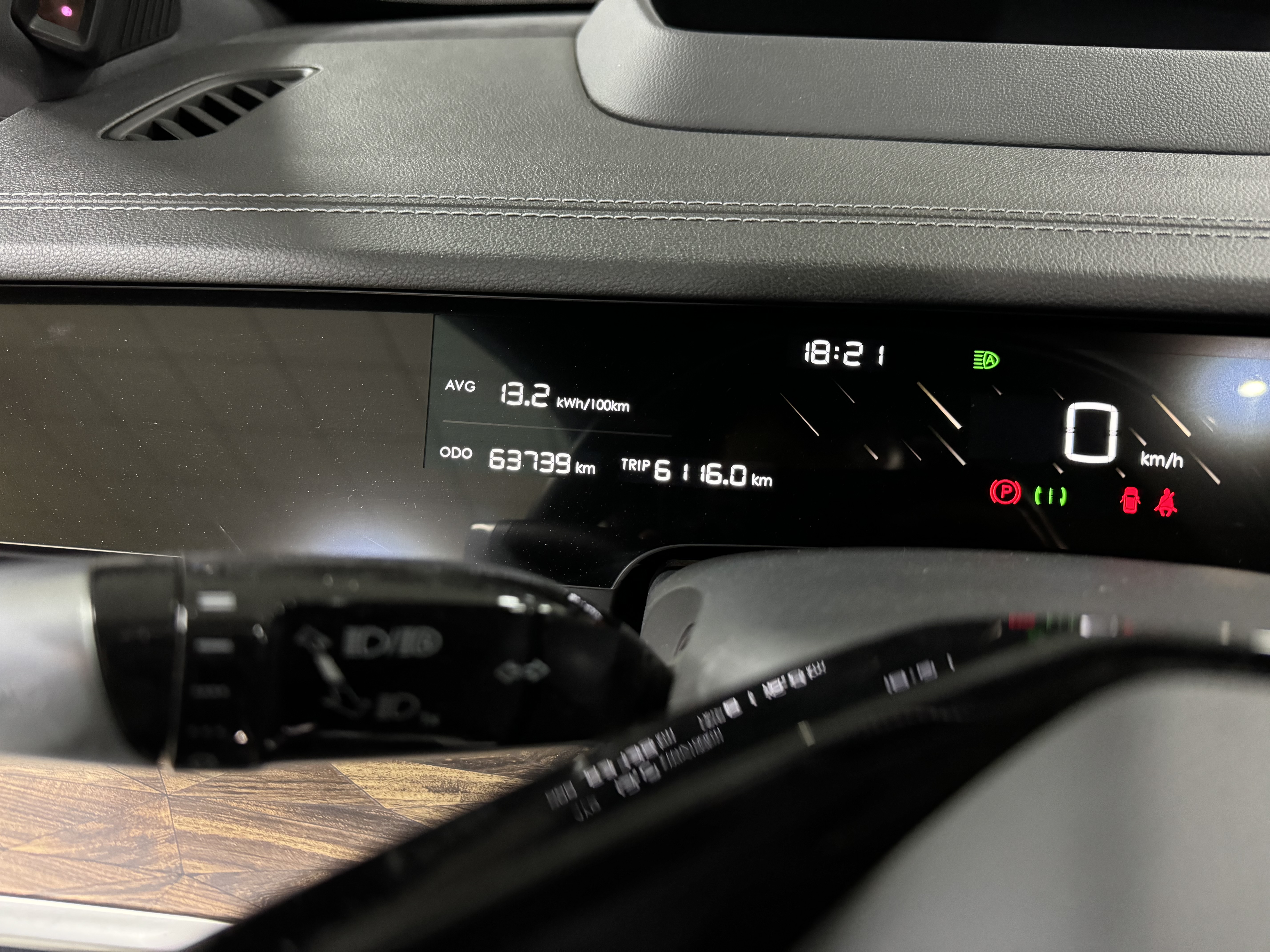 哪吒汽车 哪吒S 2023 汽车图片 #6