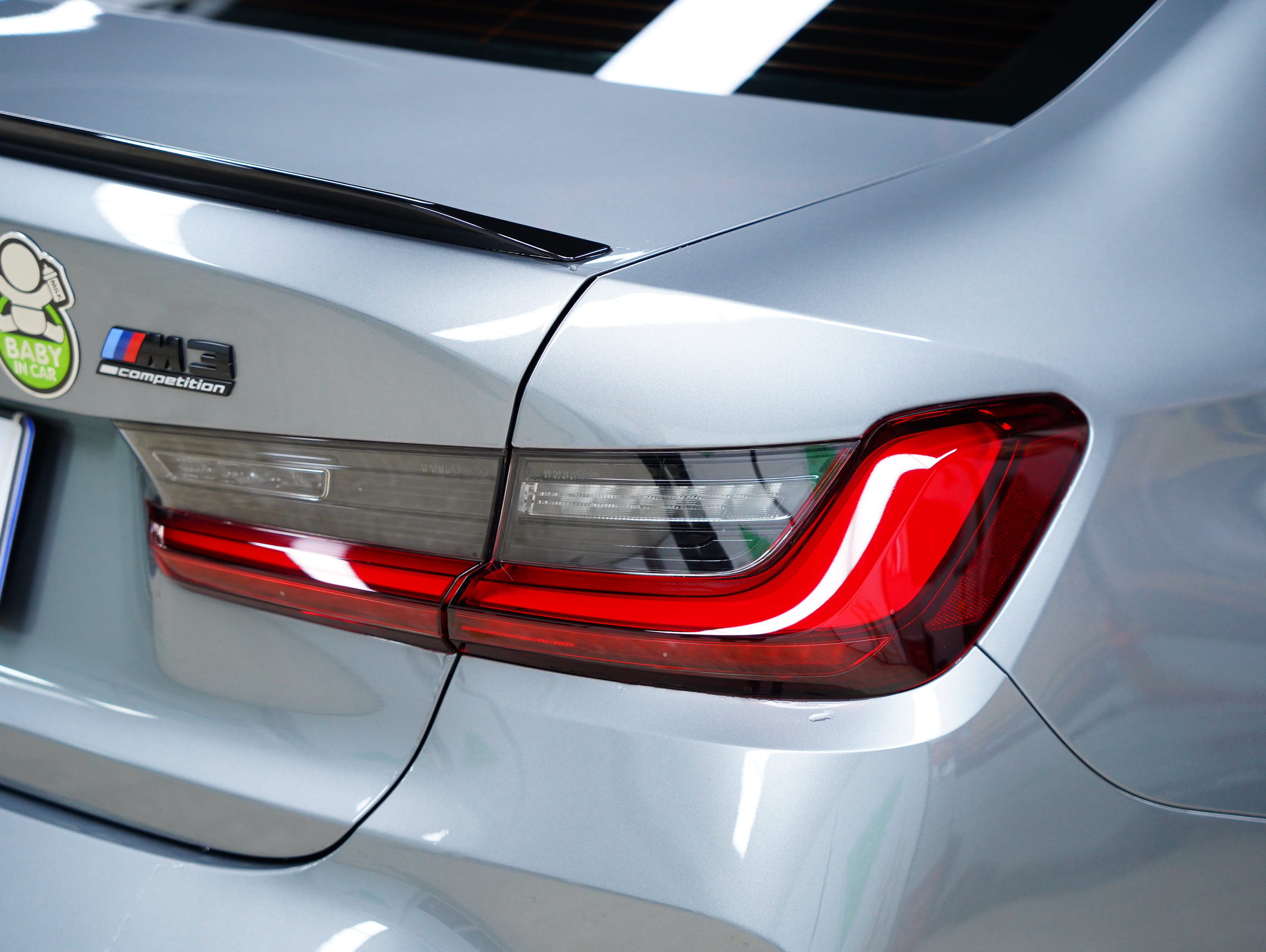 BMW M3 2024 imagen de coche #6