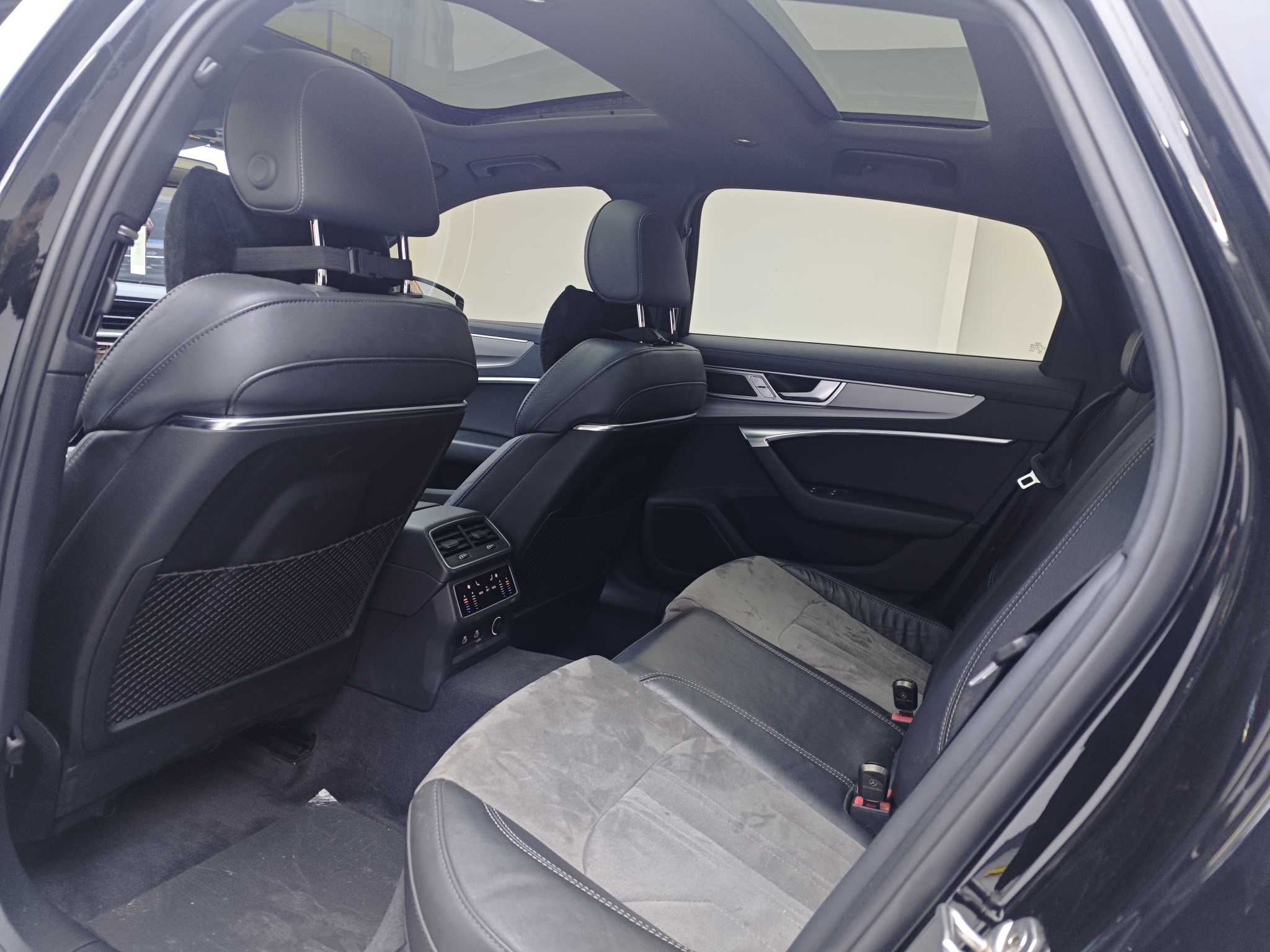 Audi A6L 2022 car image #6