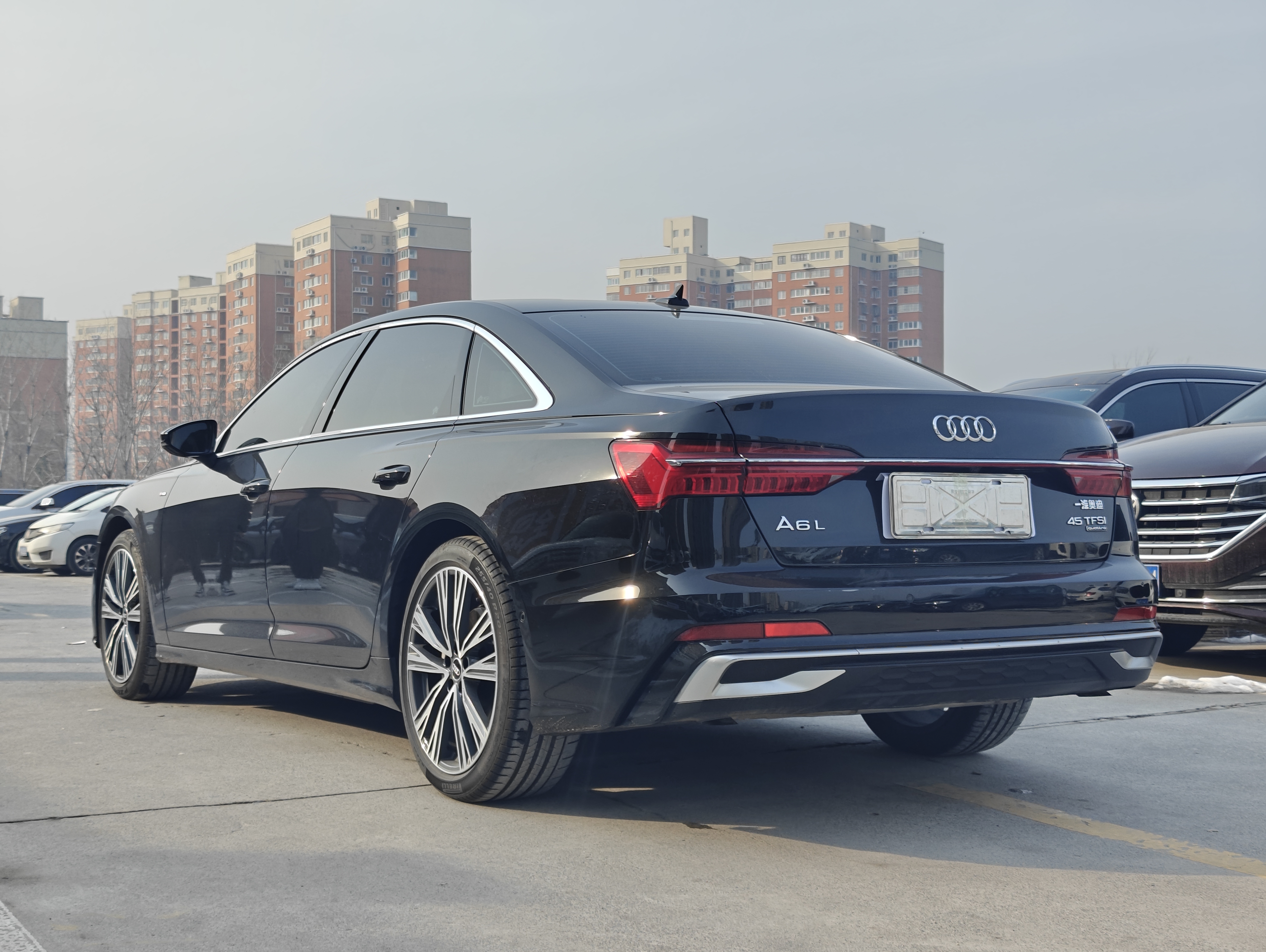 Audi A6L 2023 car image #6