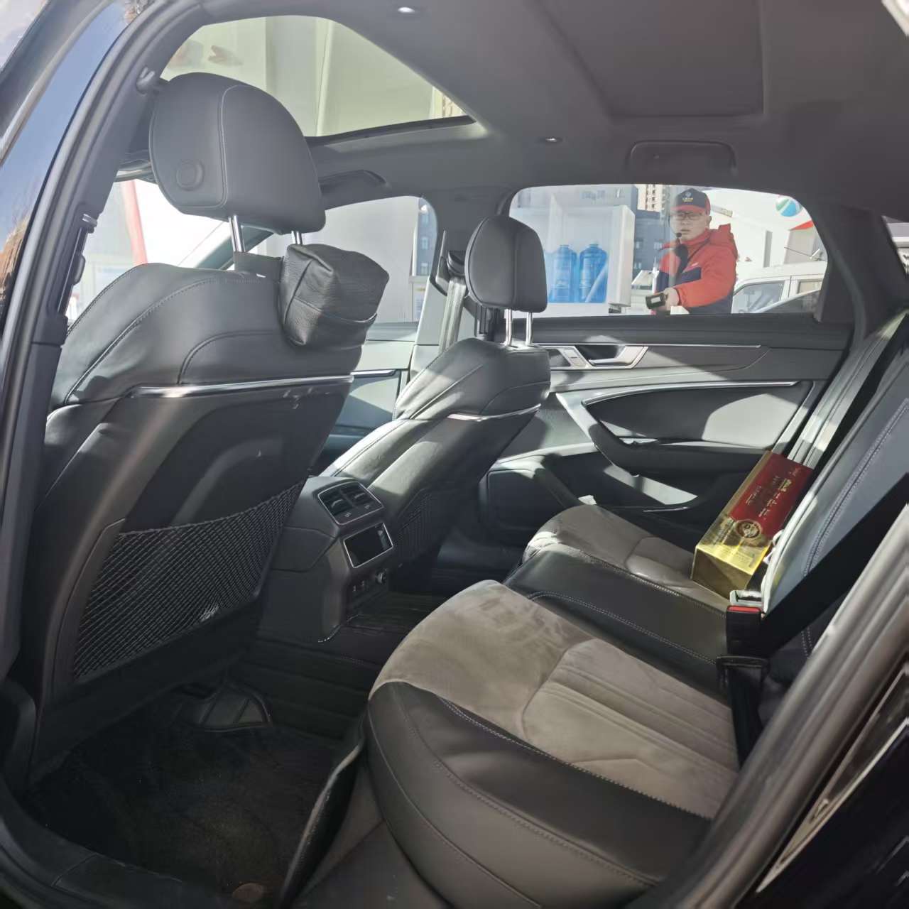 Audi A6L 2023 car image #6