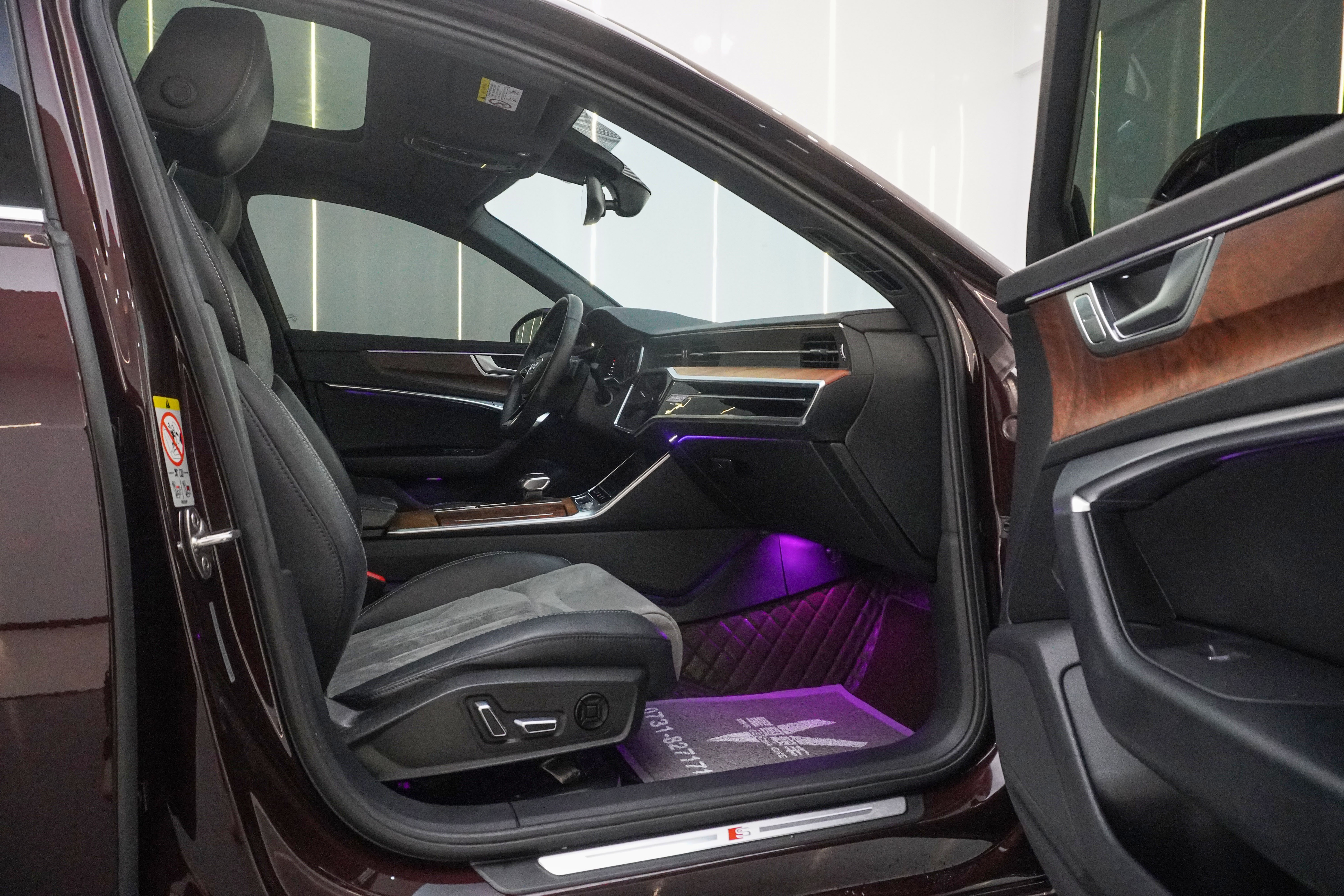 Audi A6L 2022 car image #6