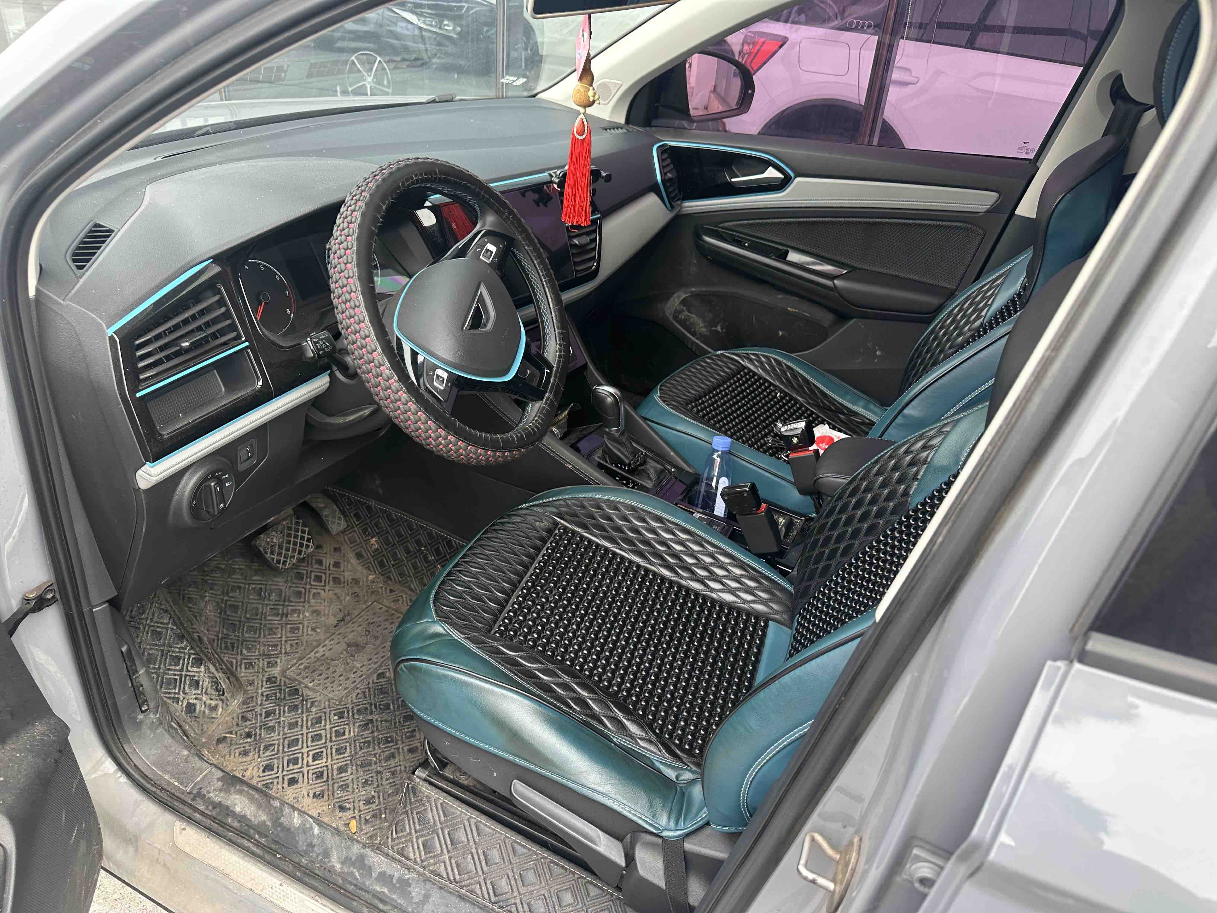 VS5 2022 car image #6
