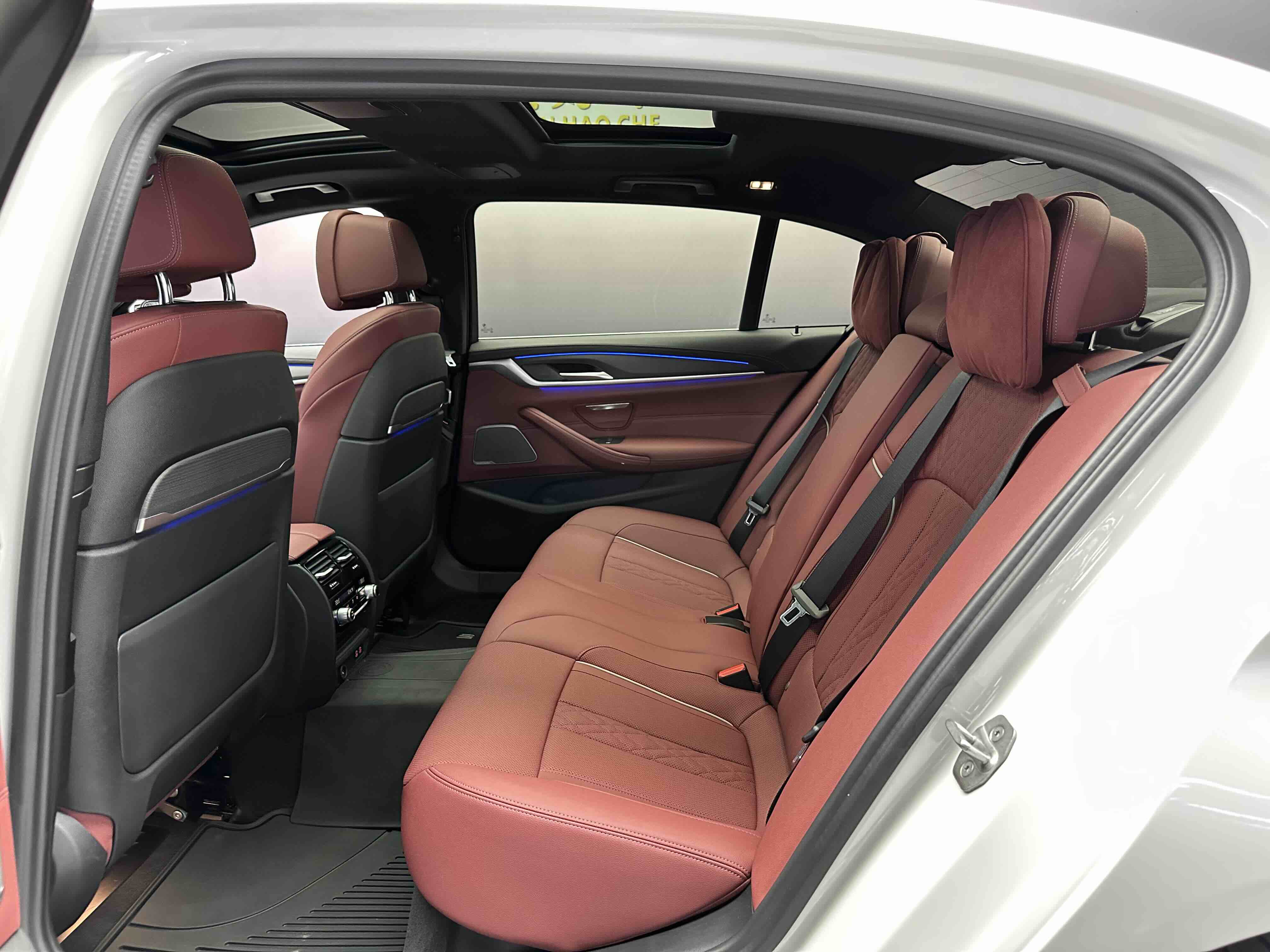 BMW 5 Series 2023 car image #6
