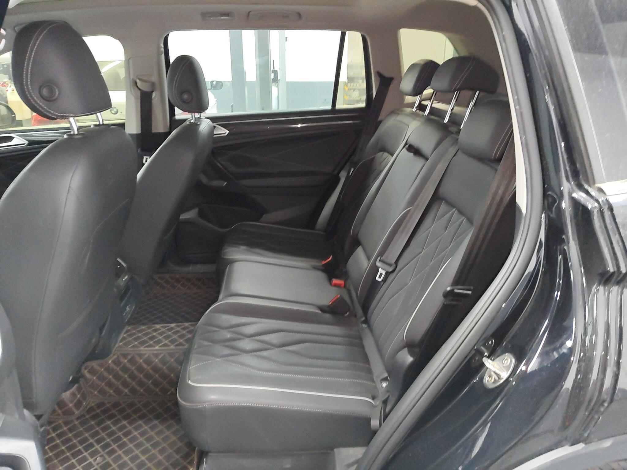 Volkswagen Tiguan L 2022 #6 Volkswagen Tiguan L 2022 immagine di auto #6