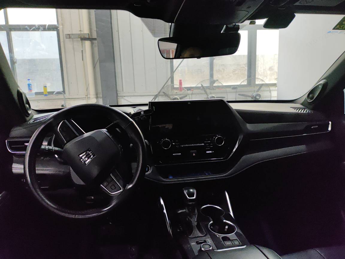 Toyota Crown Kluger 2022 car image #6