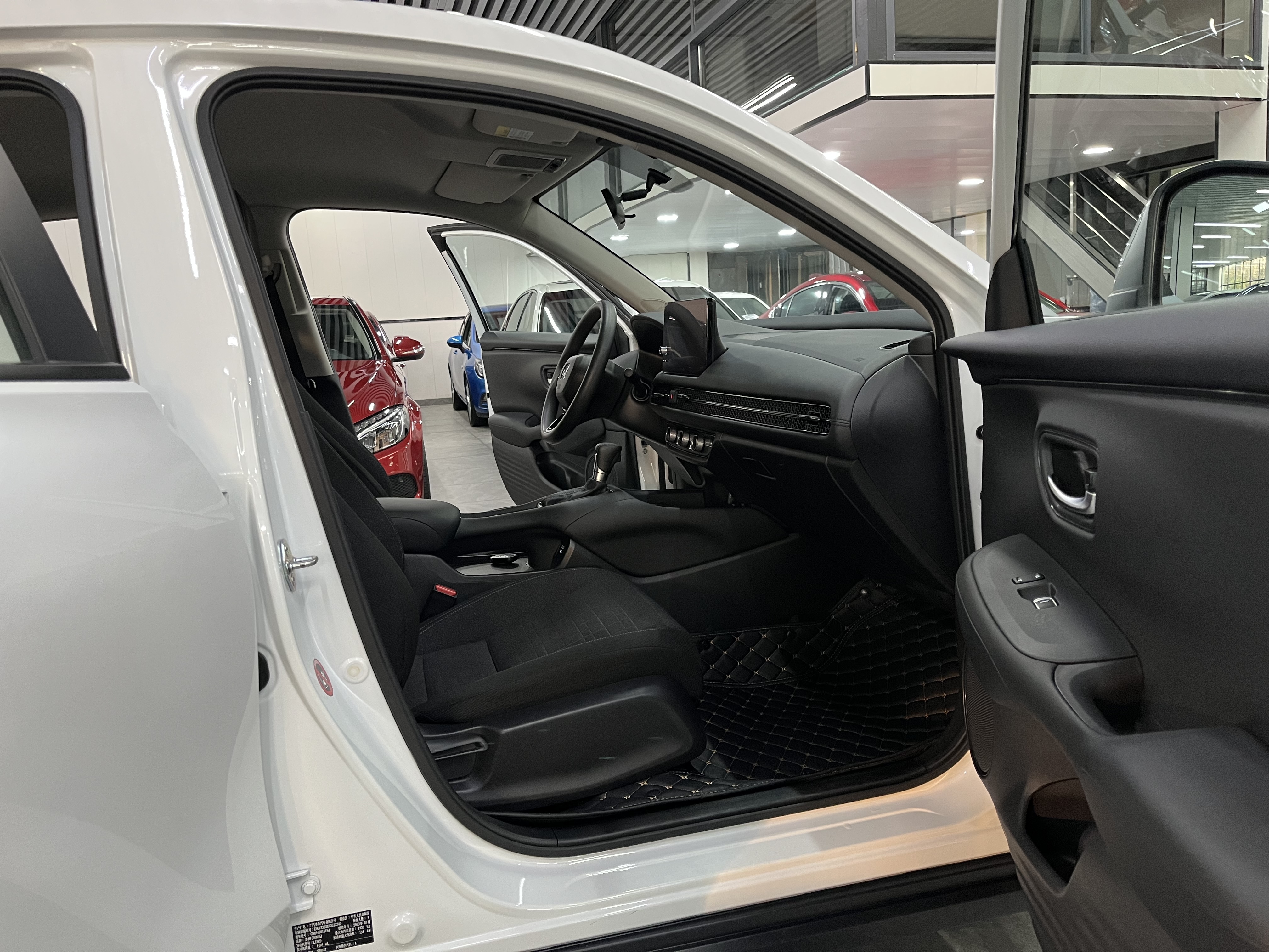 Honda ZR-V 2024 #6 Honda ZR-V 2024 car image #6