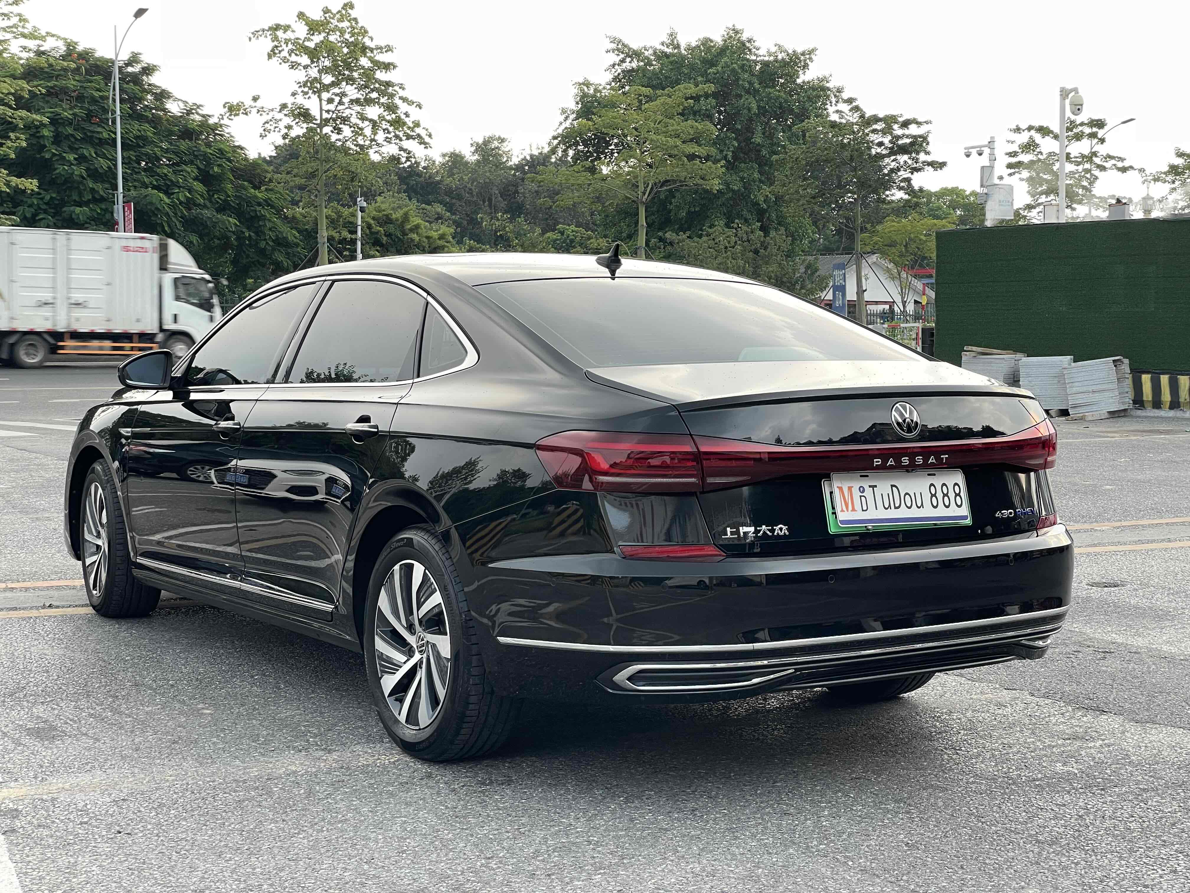 Volkswagen Passat New Energy 2023 immagine di auto #6