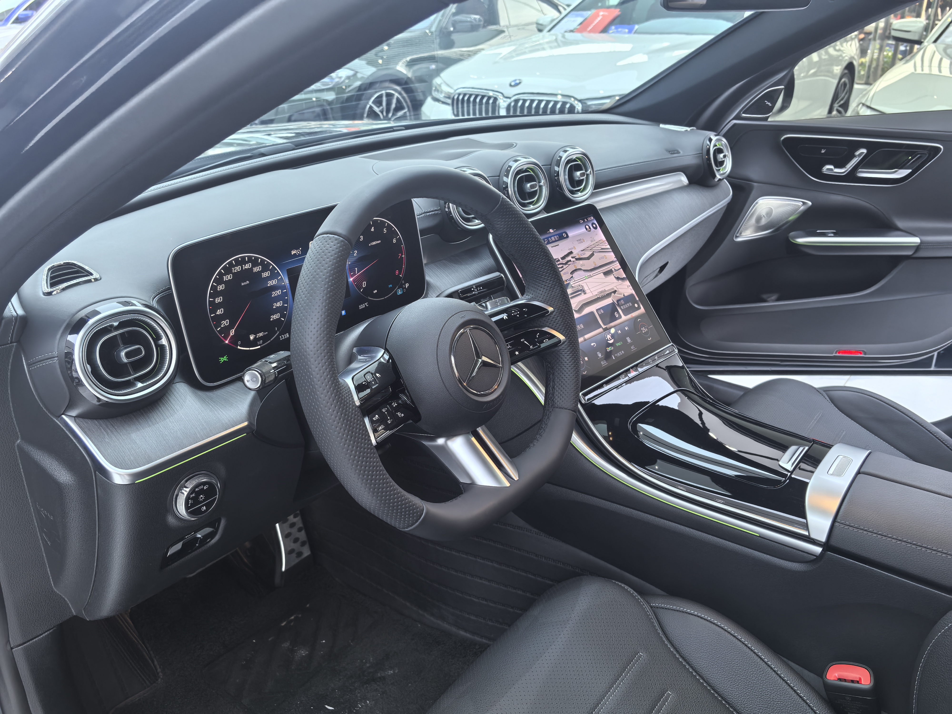 Mercedes-Benz C Class 2023 car image #6