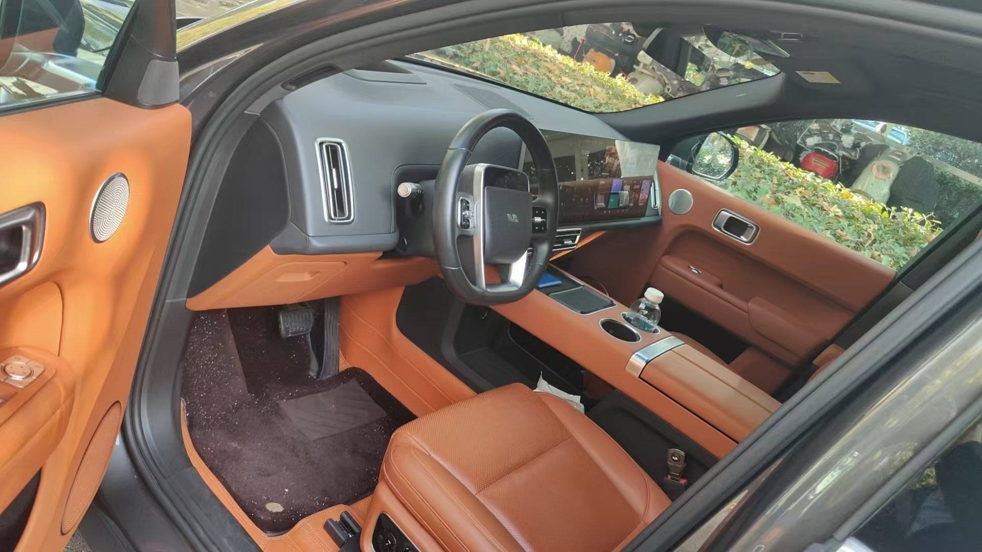 Li L8 2023 изображение автомобиля #6