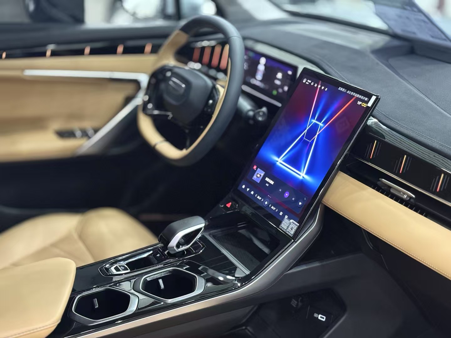 GEELY Boyue L 2023 car image #6