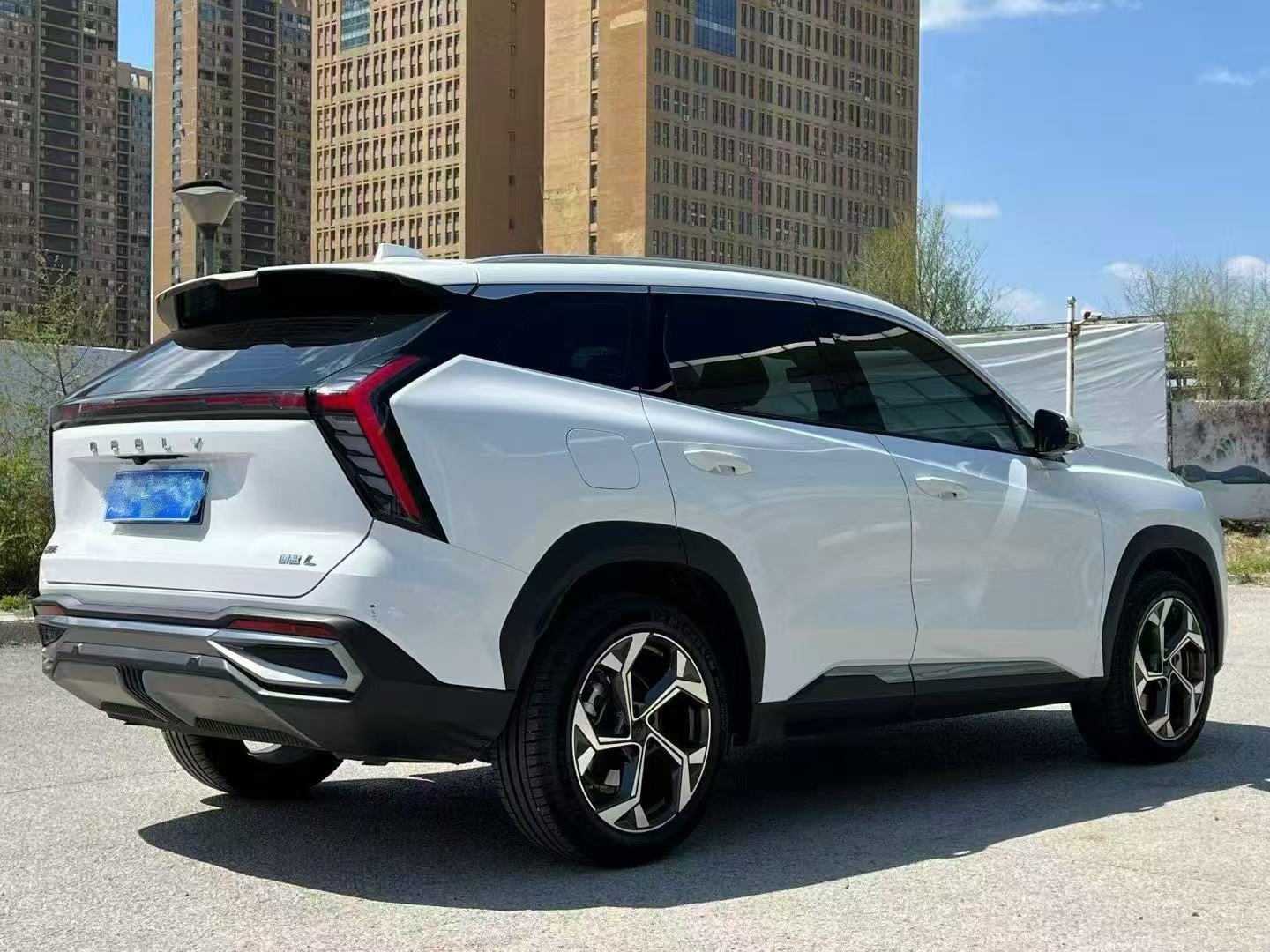 GEELY Boyue L 2024 car image #6