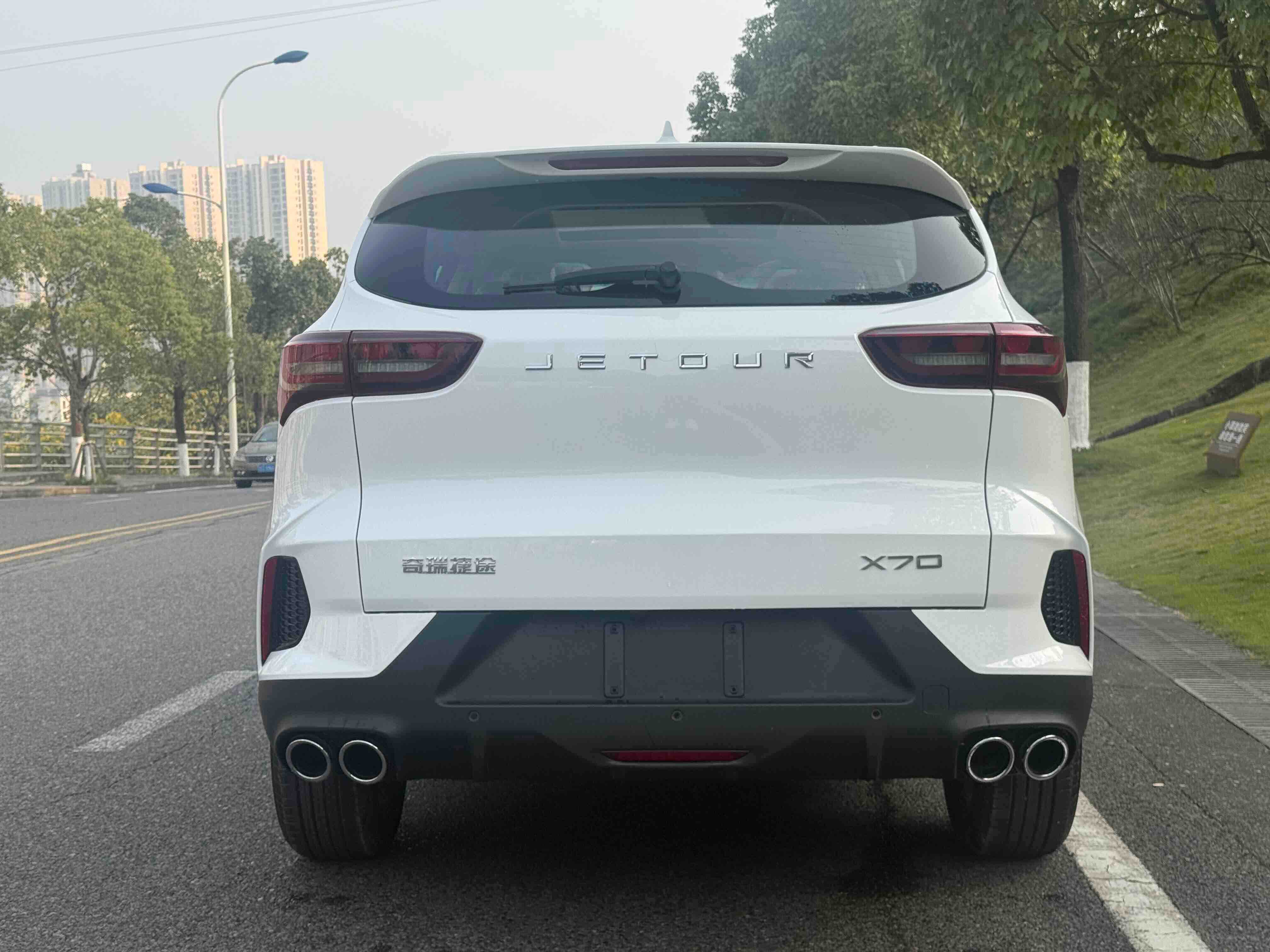 X70 PLUS 2025 #6 X70 PLUS 2025 car image #6