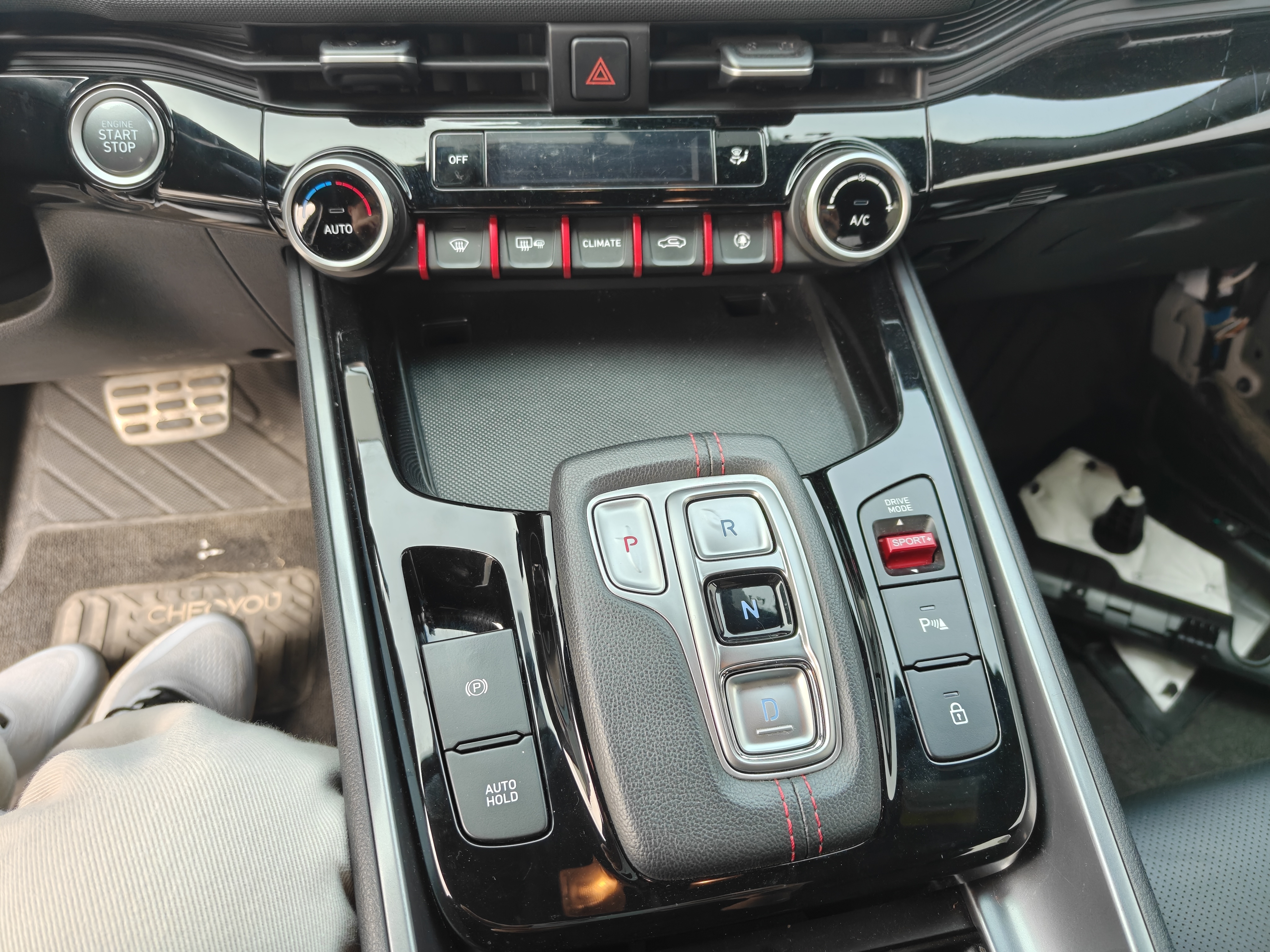 Hyundai Lafesta 2023 car image #6