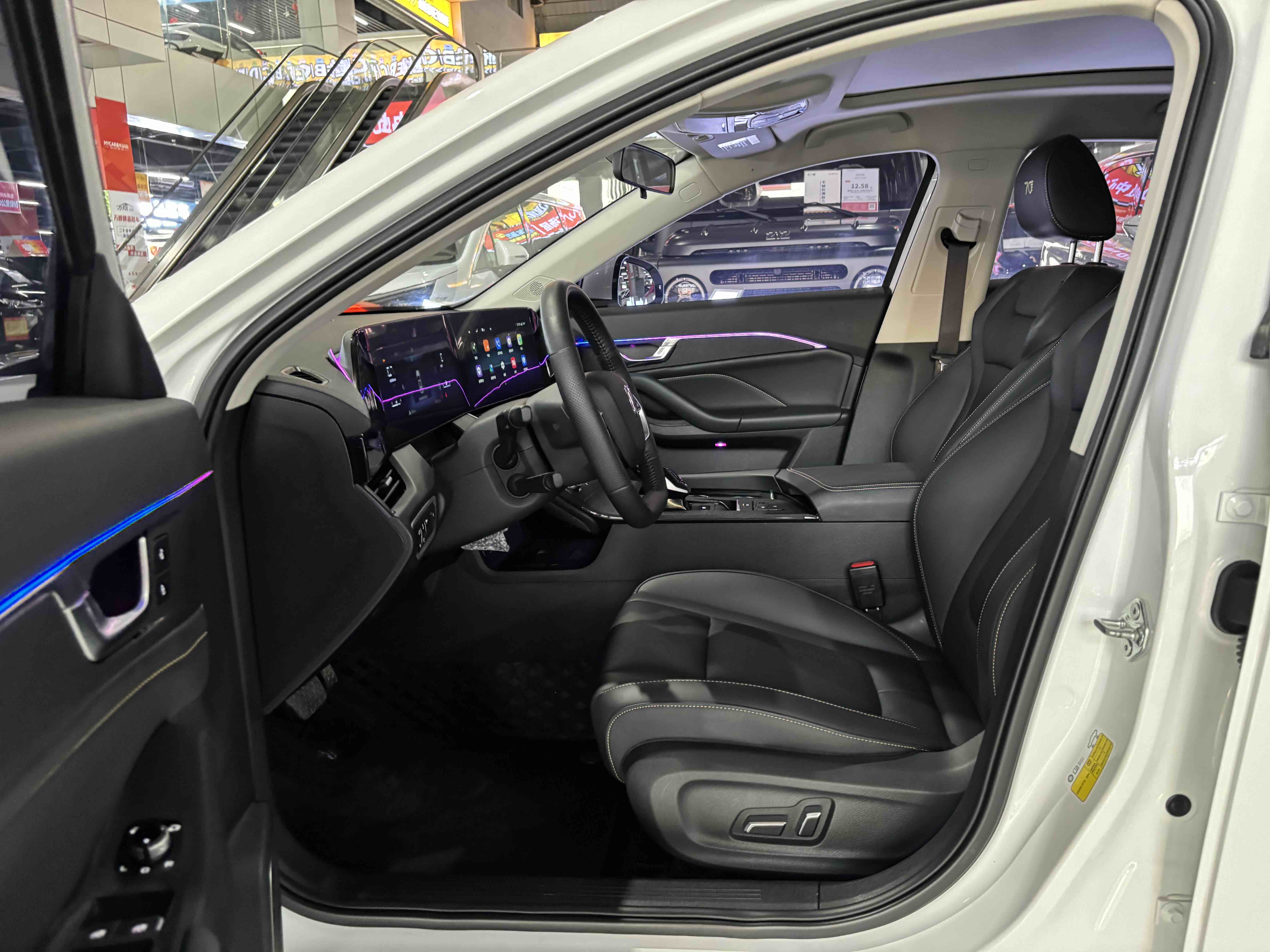 2024 car image #6