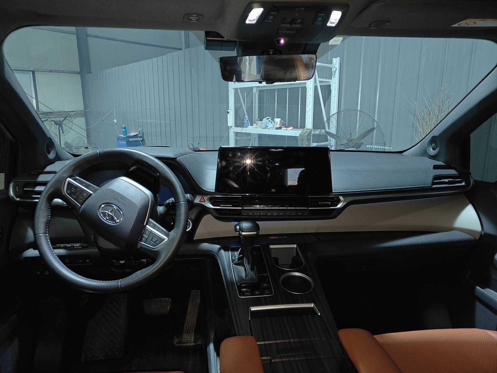 Toyota Granvia 2023 imagem de carro #6