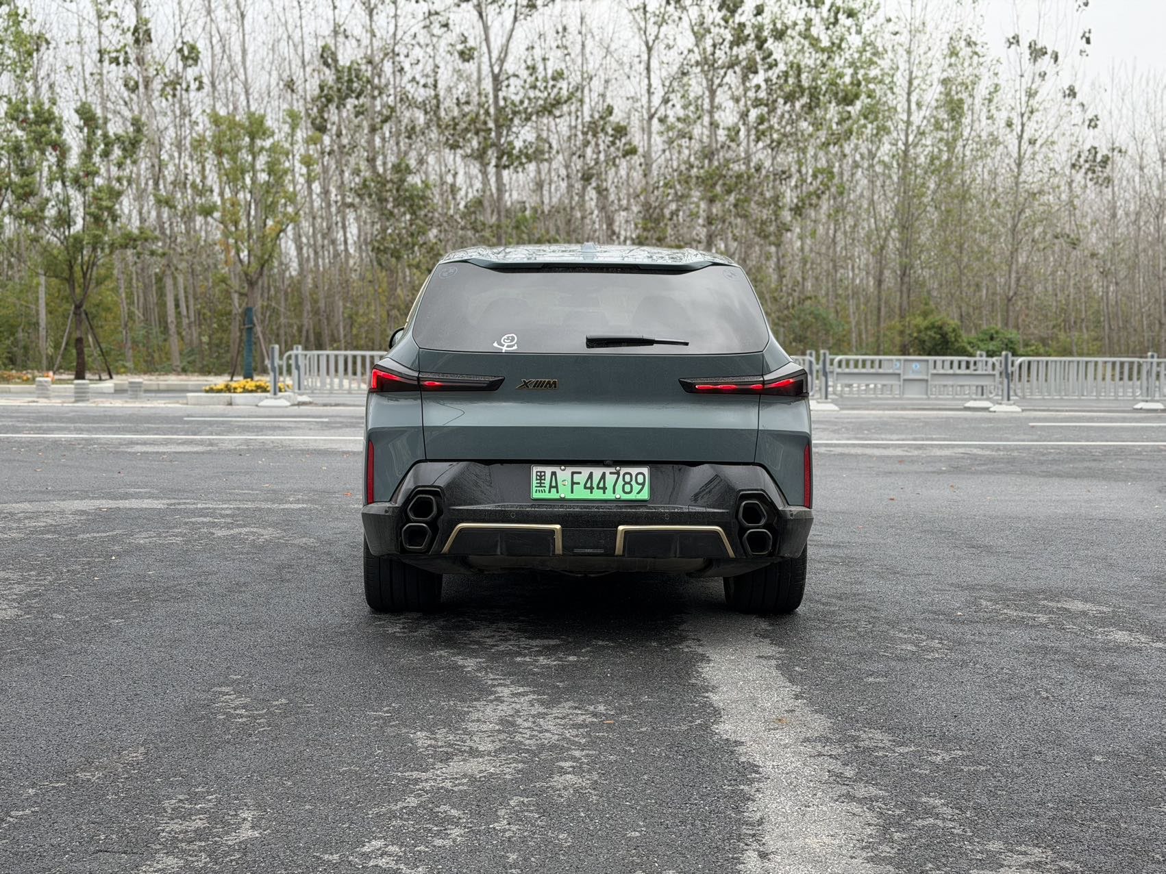 BMW XM 2023 car image #6