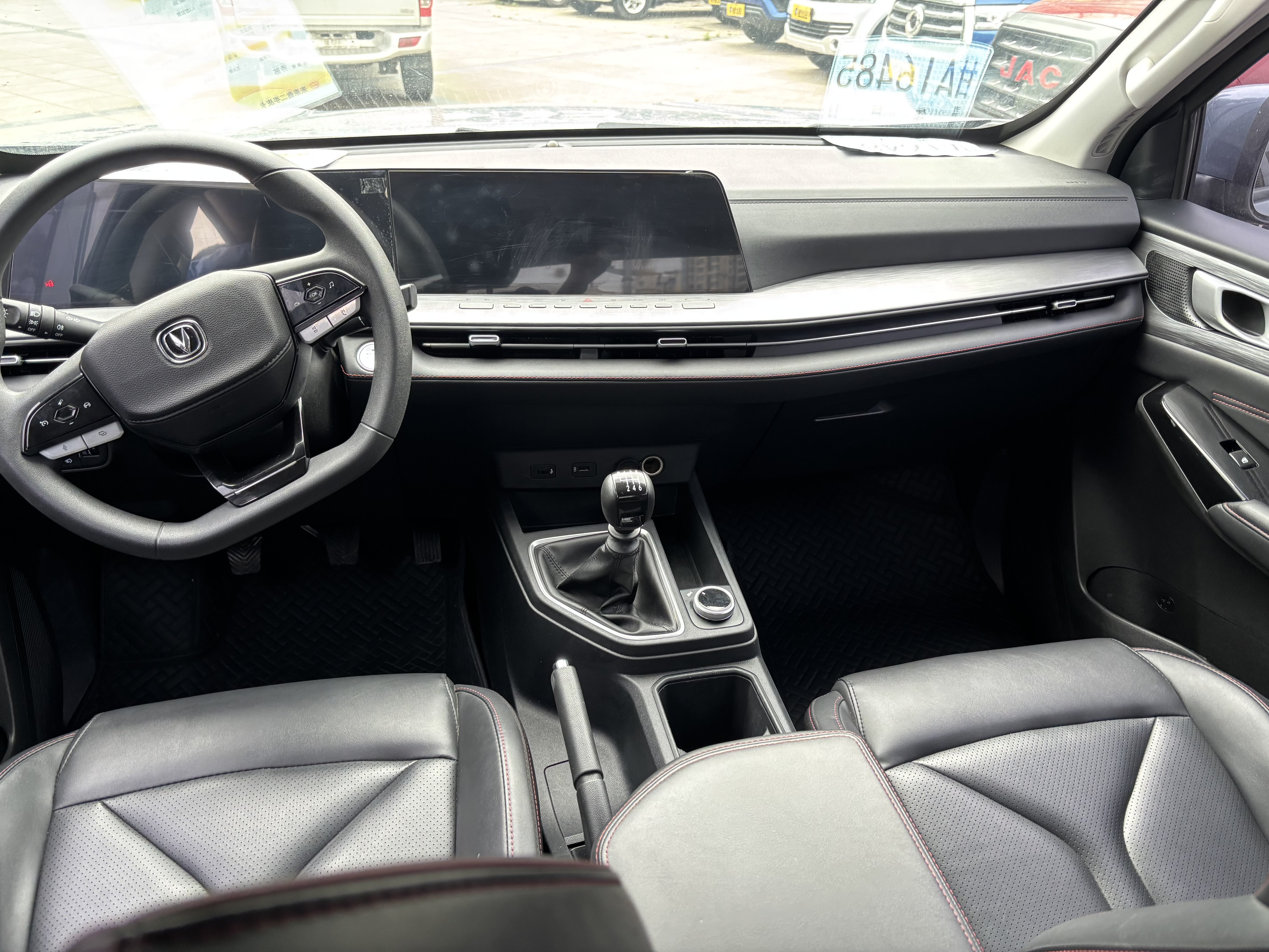 Changan LanTuoZhe 2023 car image #6