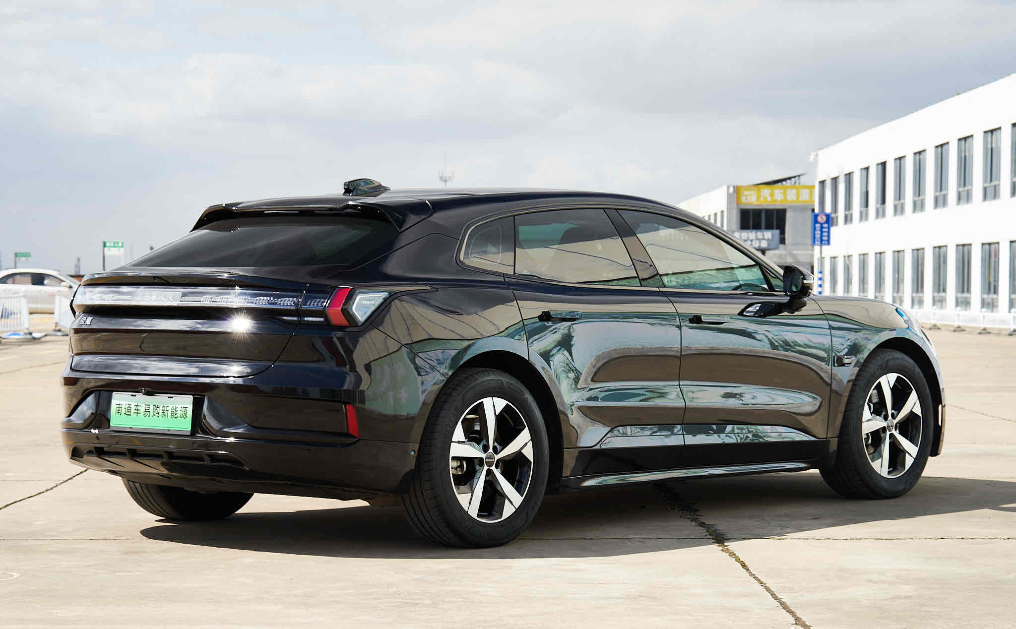 极氪 极氪001 2024 汽车图片 #6