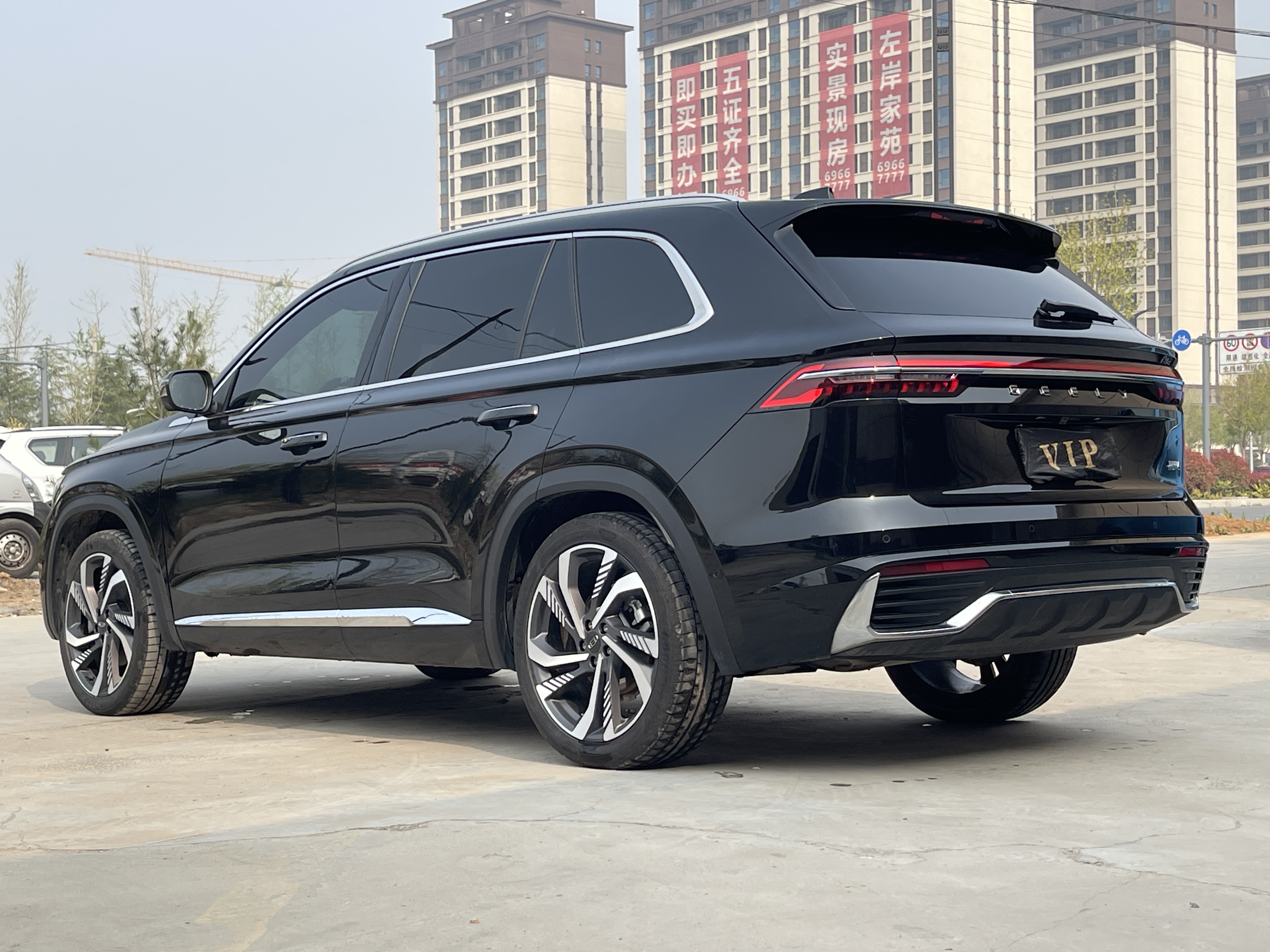 GEELY Monjaro 2023 car image #6