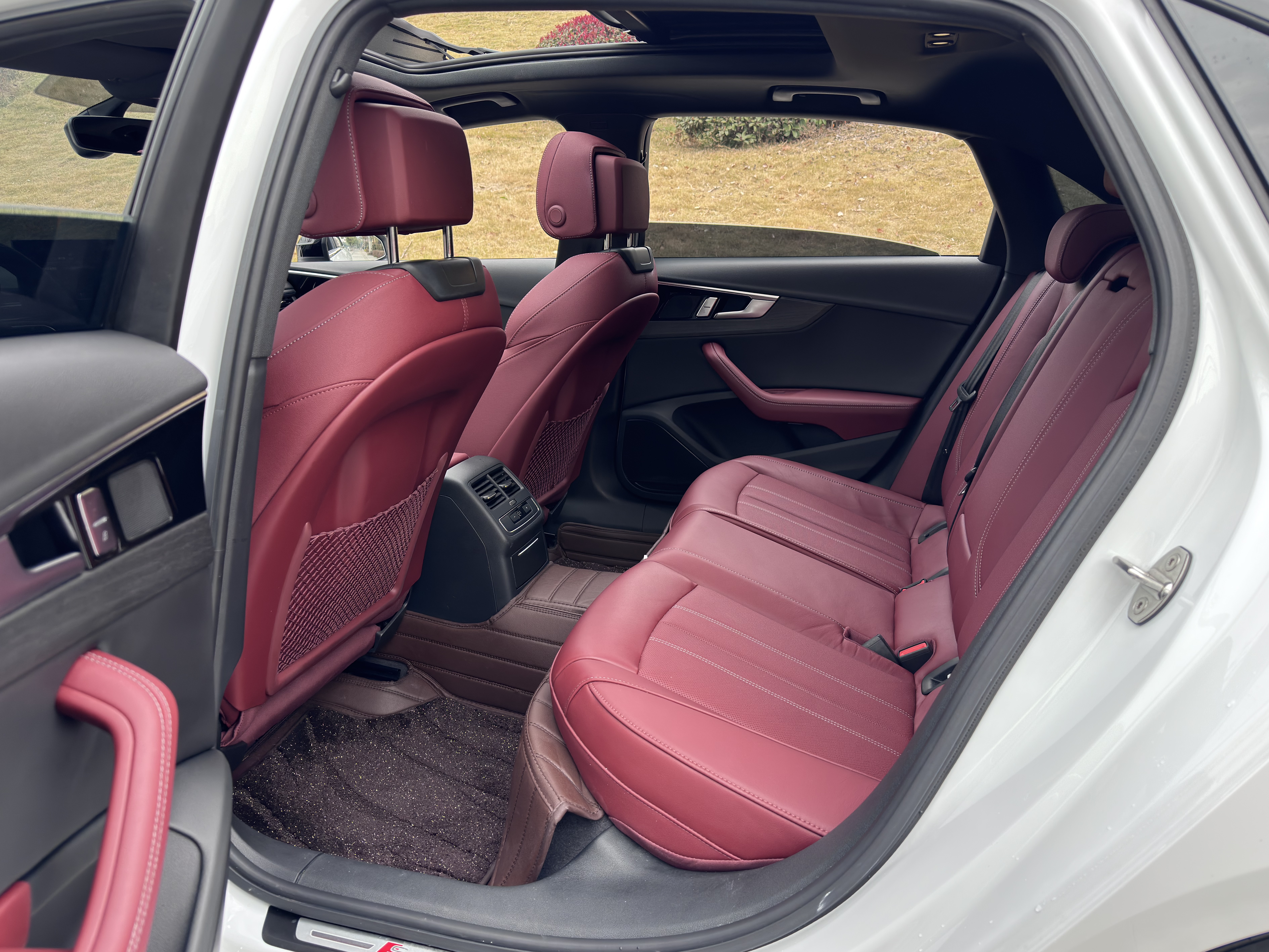 Audi A4L 2024 car image #6