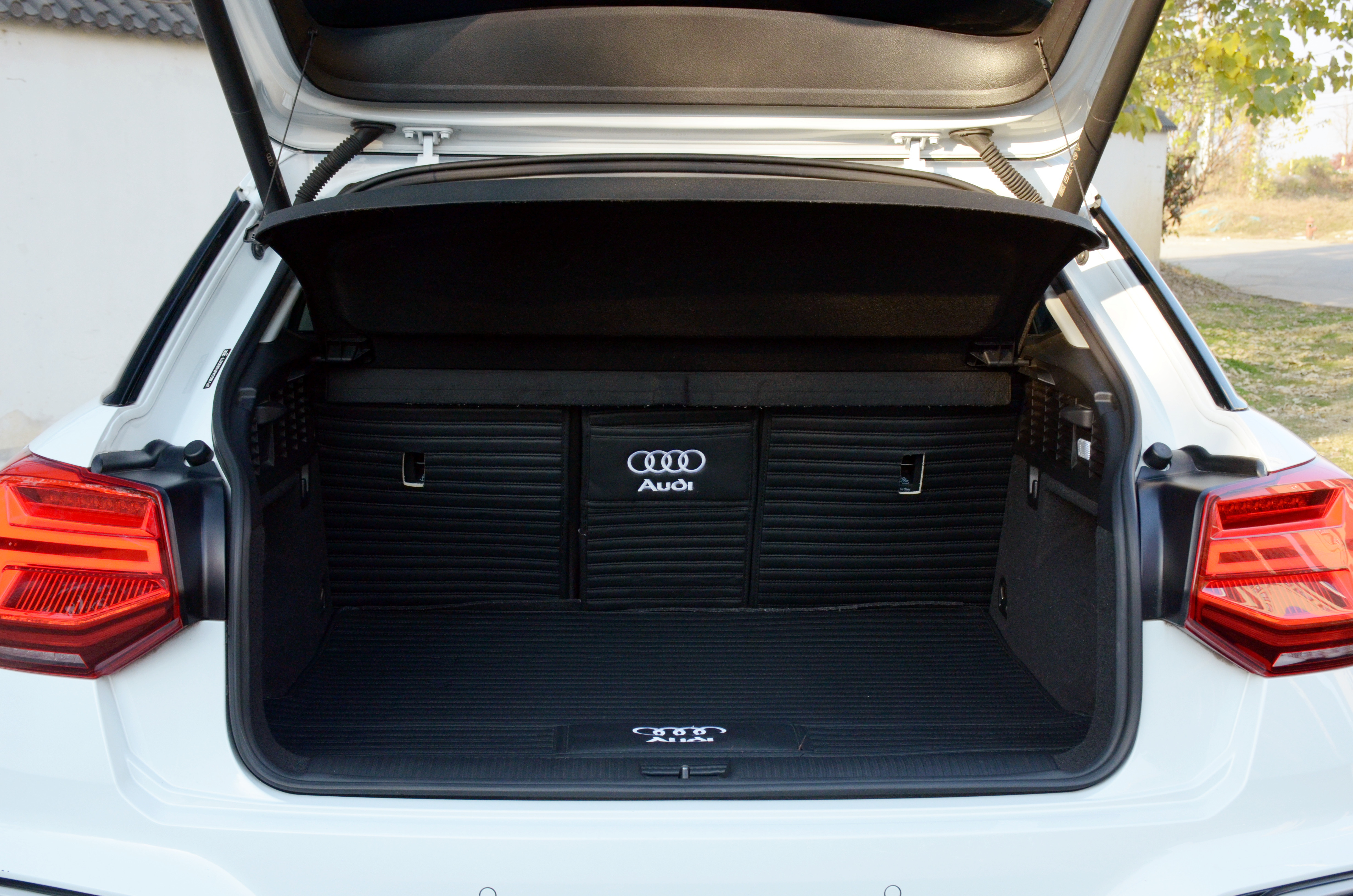 Q2L 2023 #6 Q2L 2023 car image #6