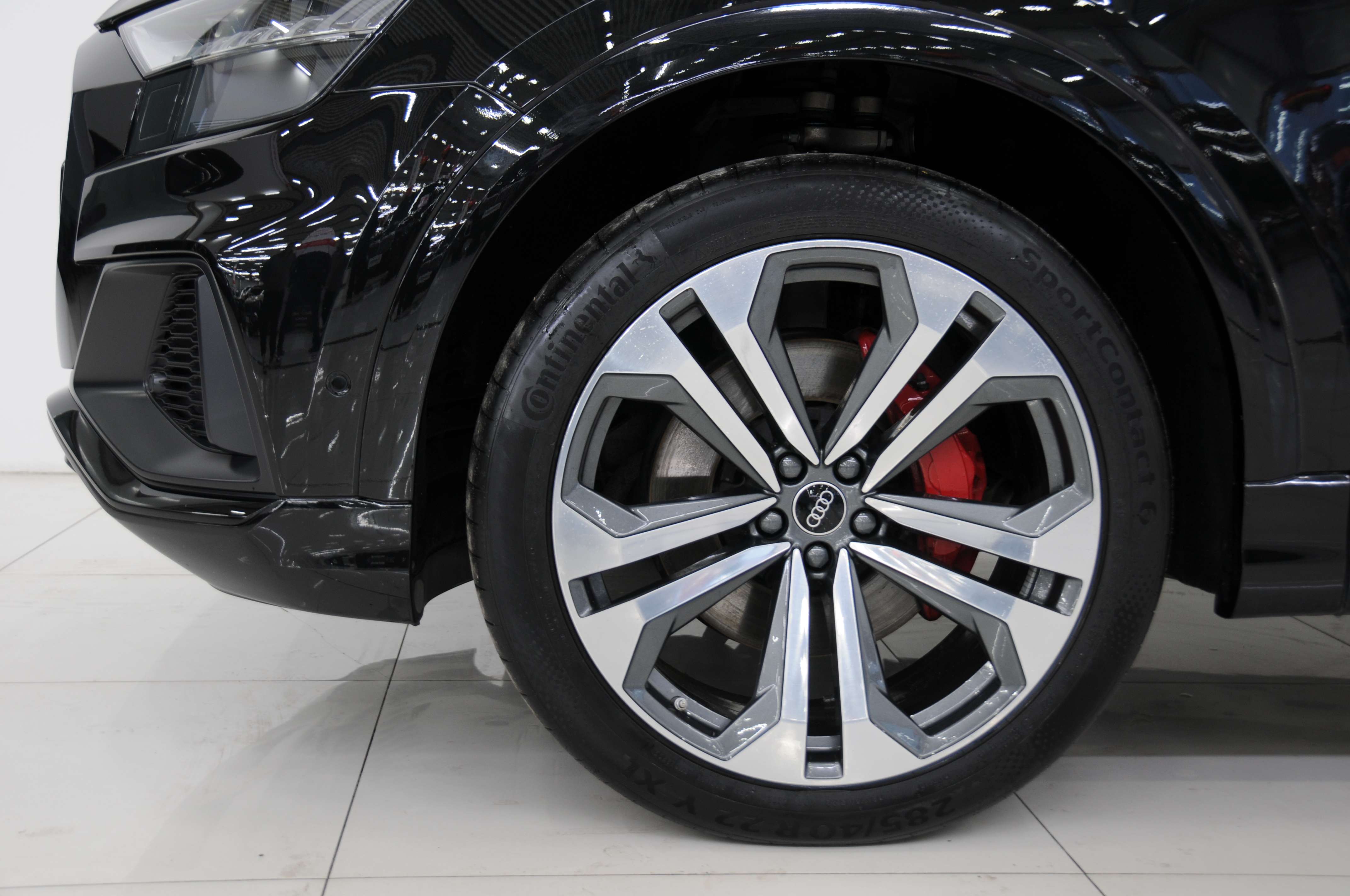 Audi Q8 2024 #6 Audi Q8 2024 car image #6