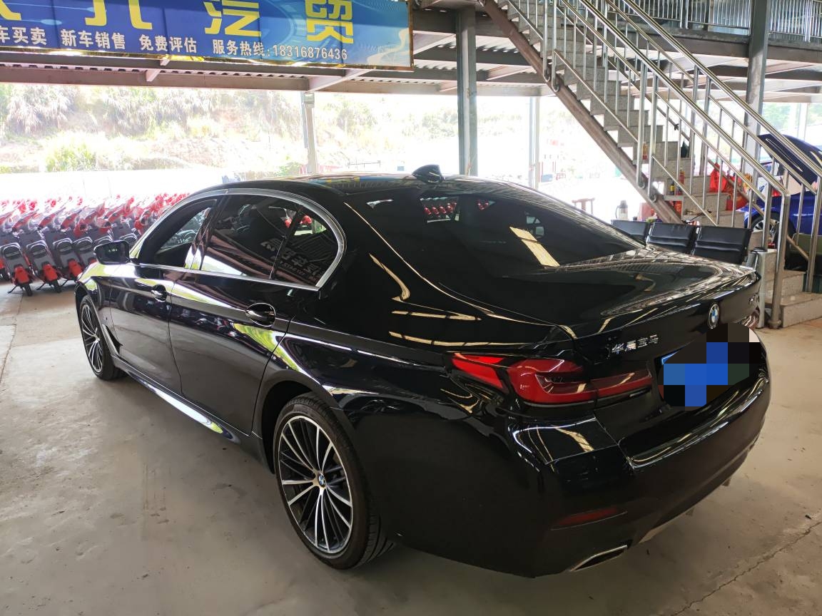 BMW 5 Series 2023 car image #6