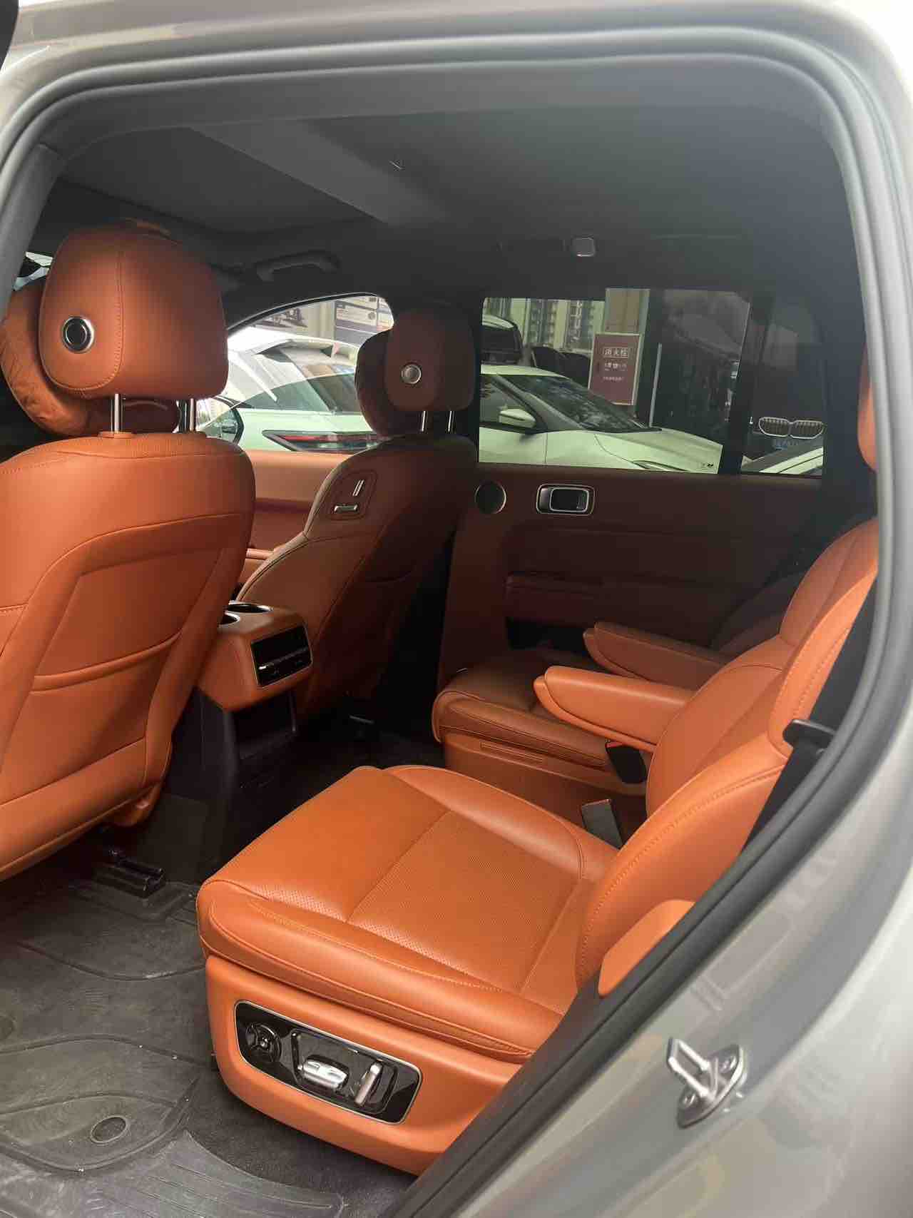 Li L8 2023 imagen de coche #6