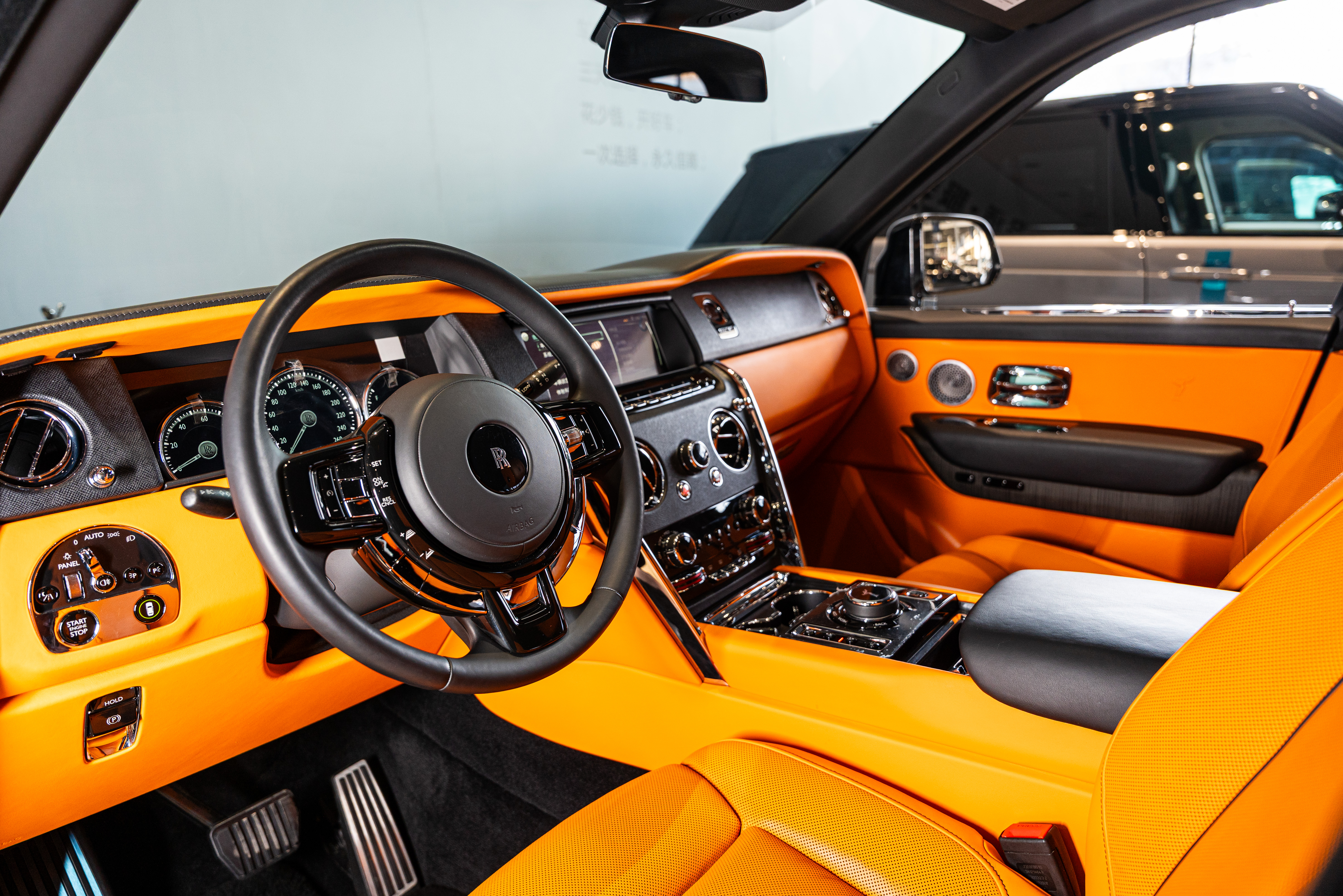 劳斯莱斯 库里南 2023 汽车图片 #6