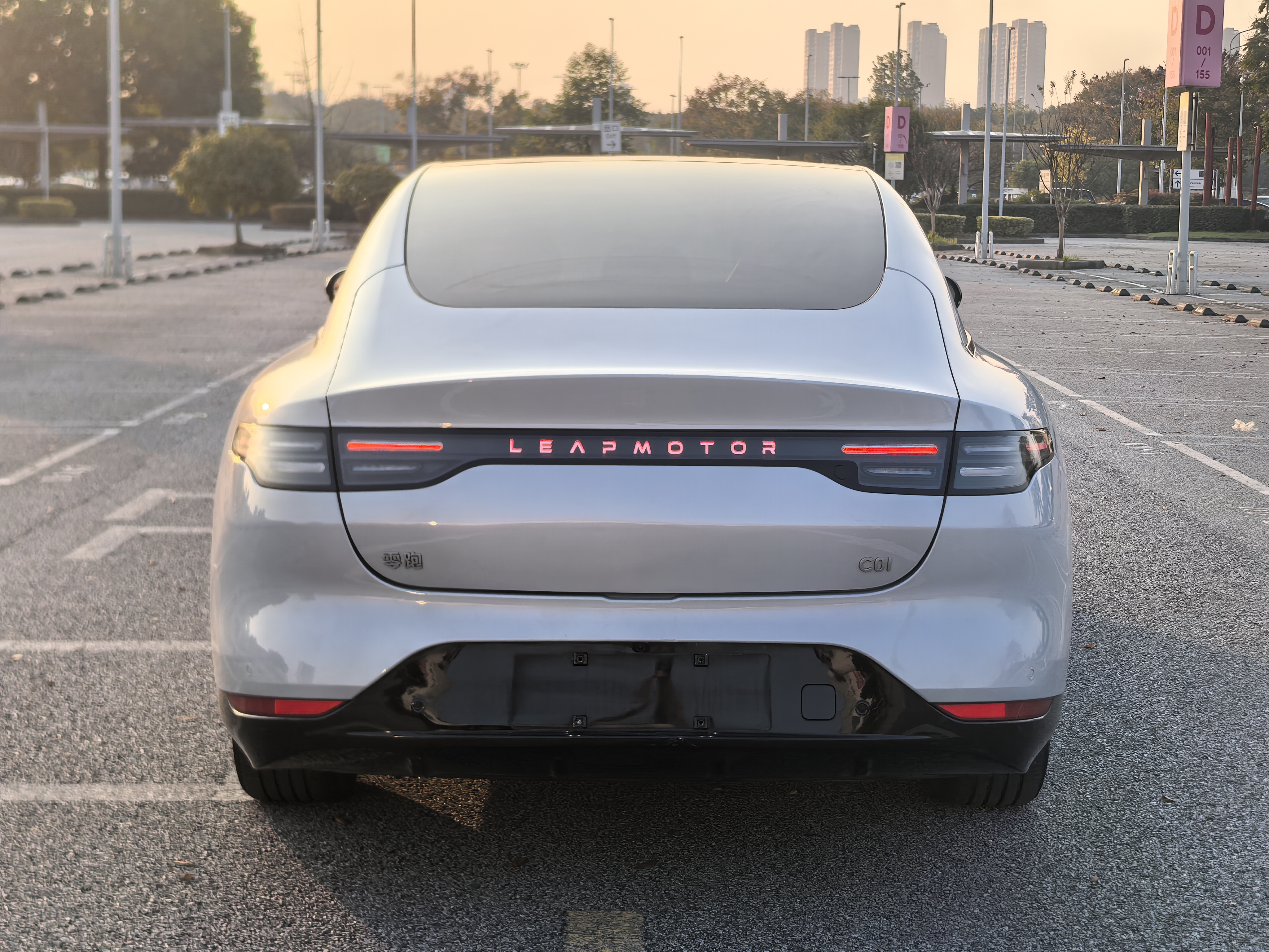 零跑汽车 零跑C01 2023 汽车图片 #6